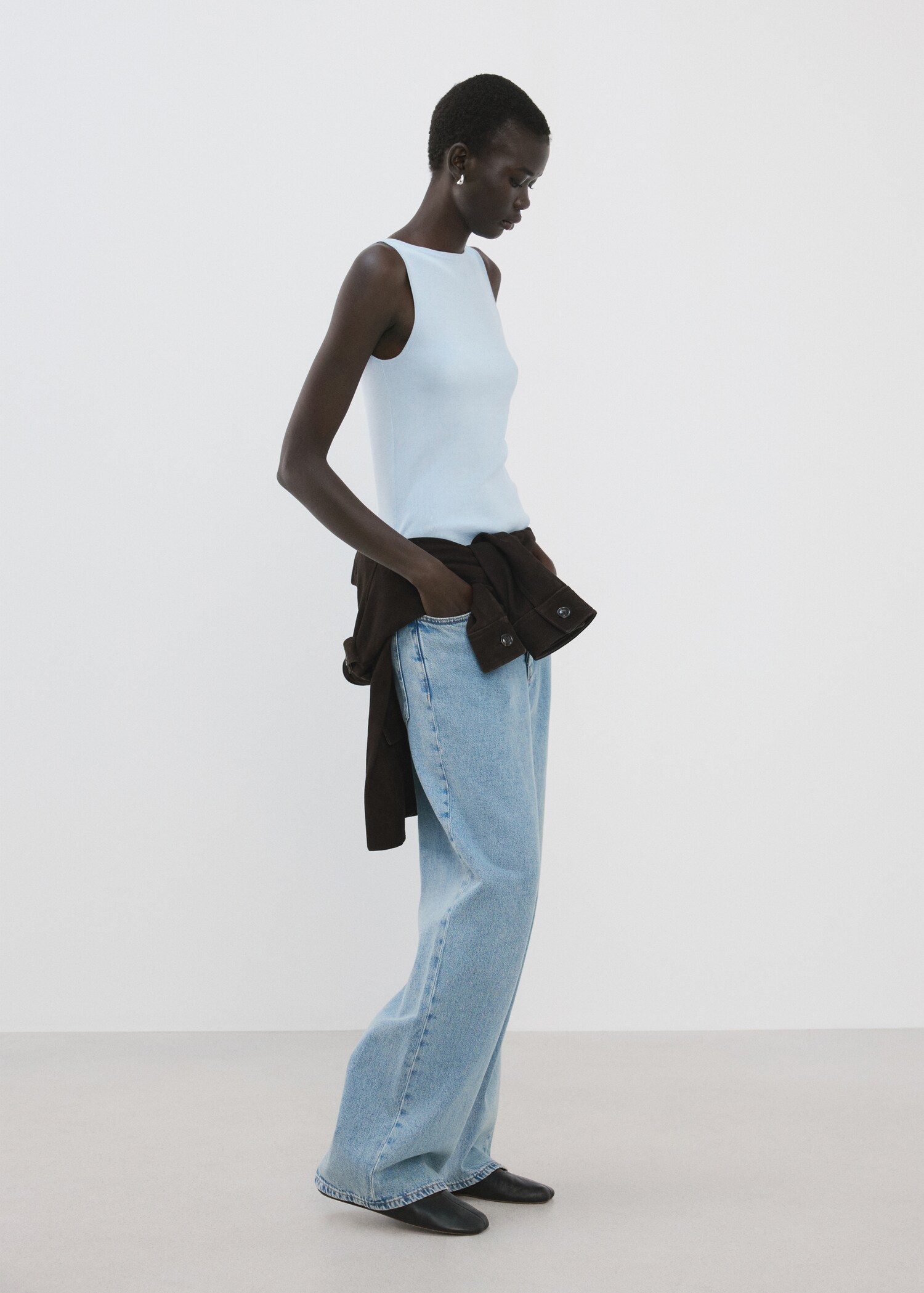 بلوزة شفافة محبوكة - رؤية عامة