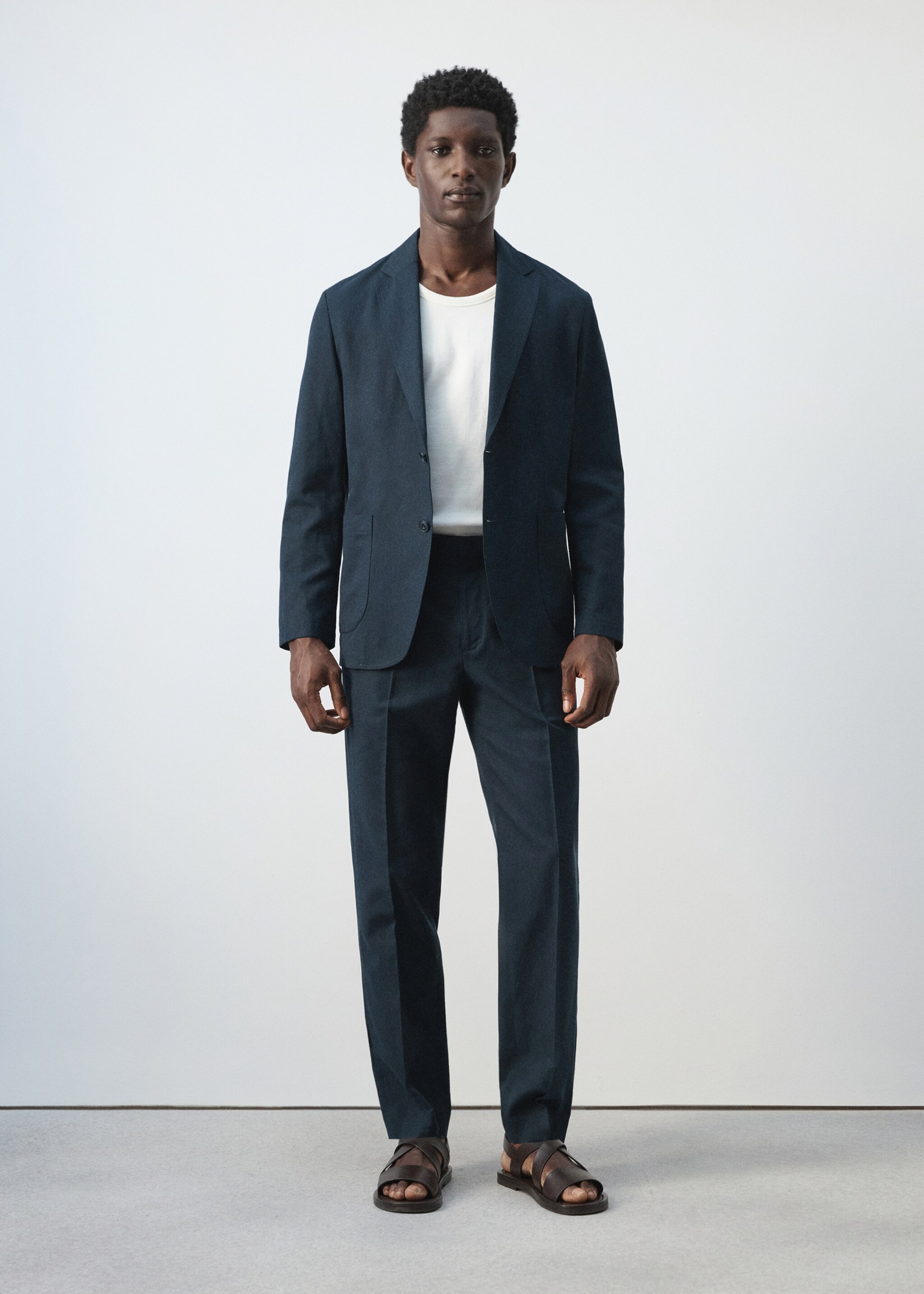 Slim fit linen lyocell blend trousers - General plane, Navy. Ref: 27015948-00.