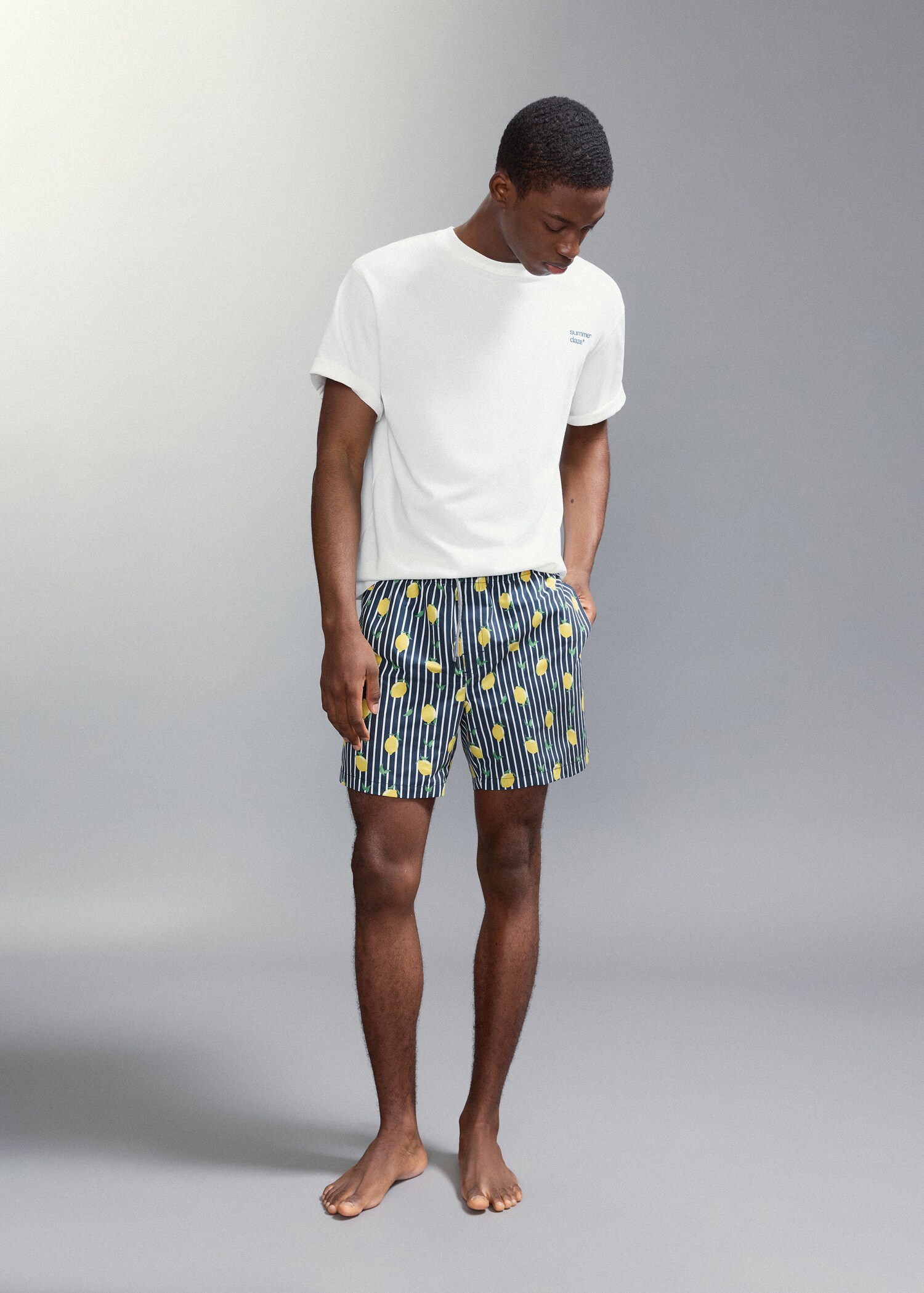 Lemon-print swimming trunks - General plane