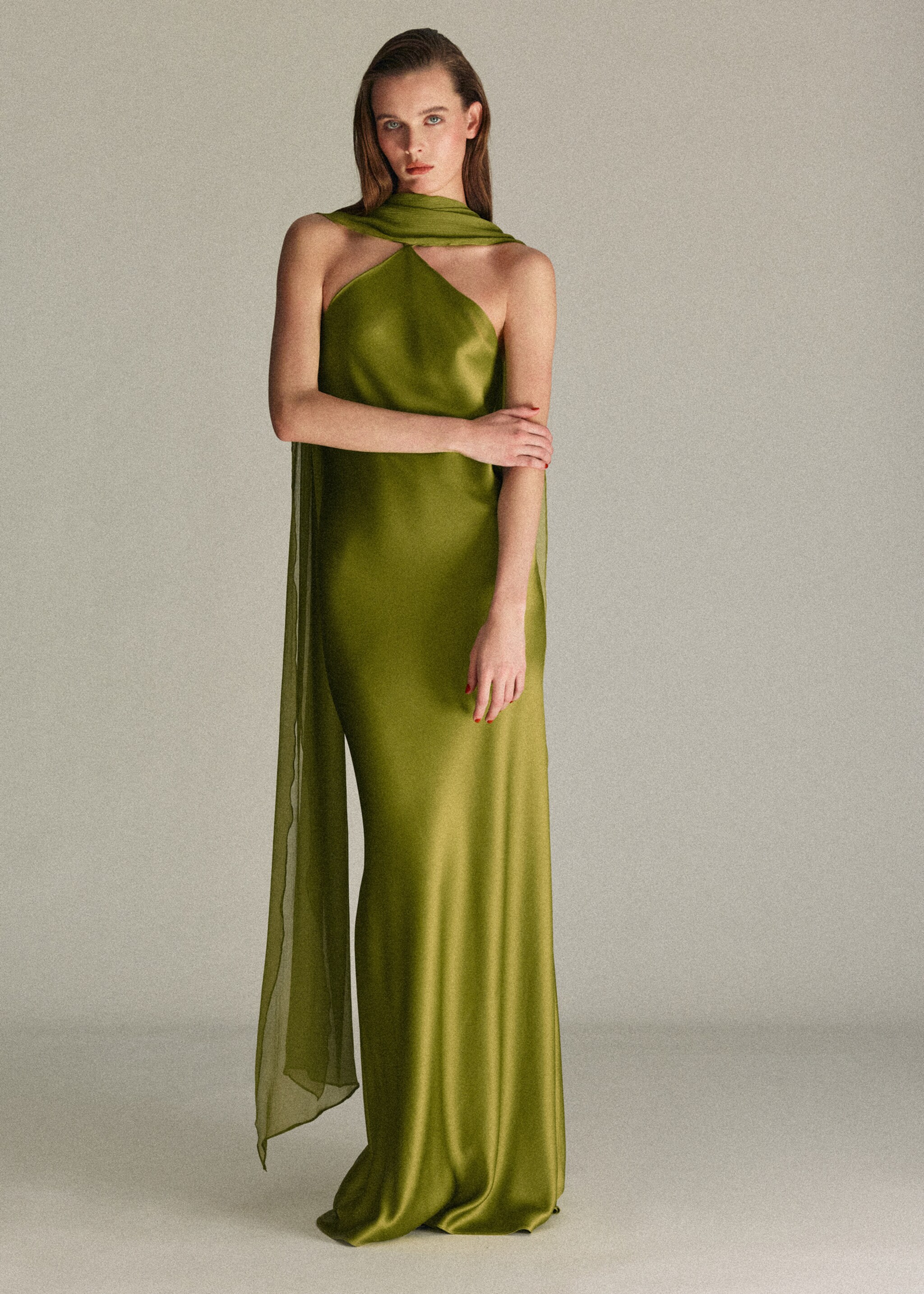 Satin halter neck dress - General plane, Green. Ref: 27016000-00.