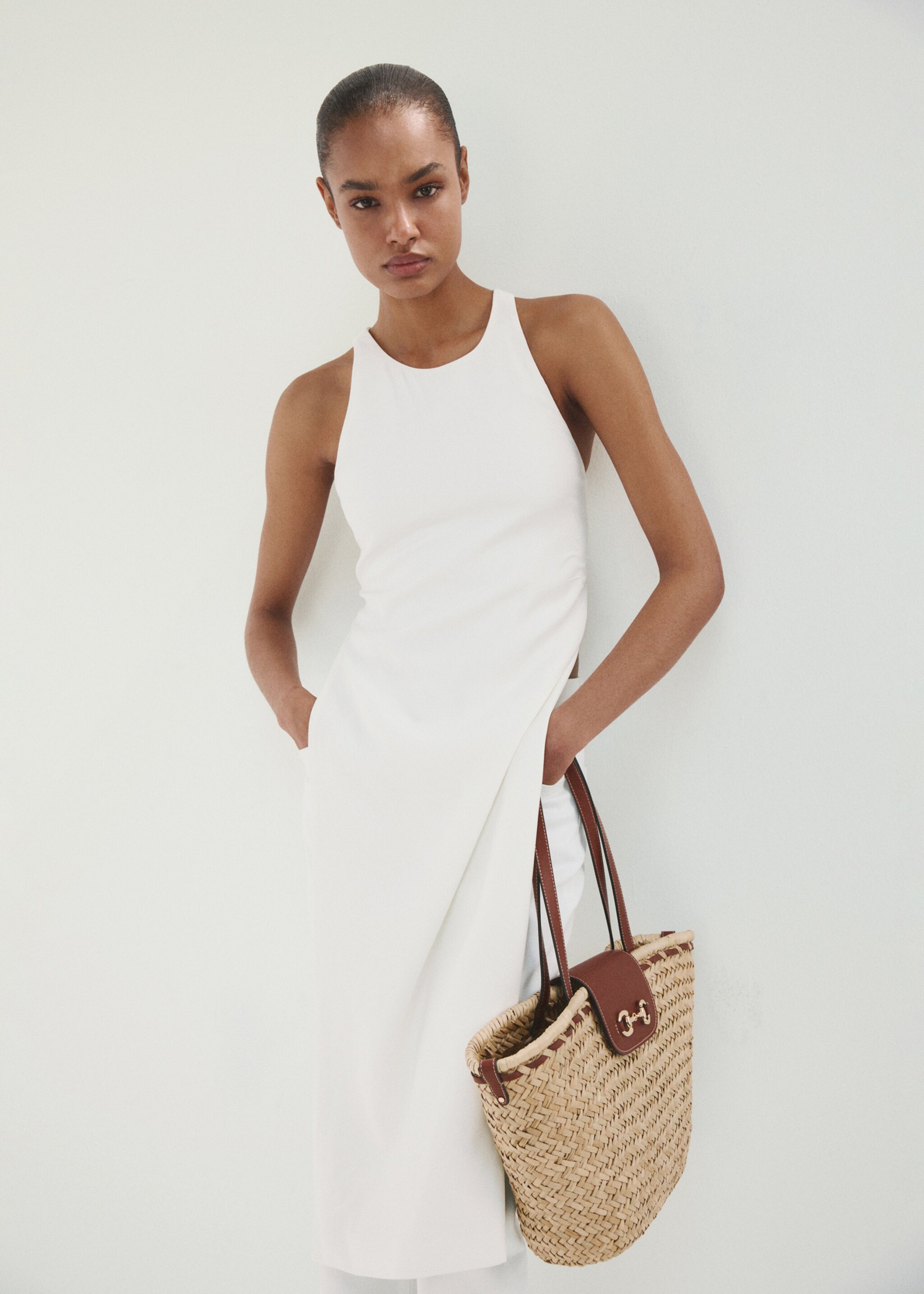 Medium natural-fiber basket - General plane, Leather. Ref: 27017139-00.