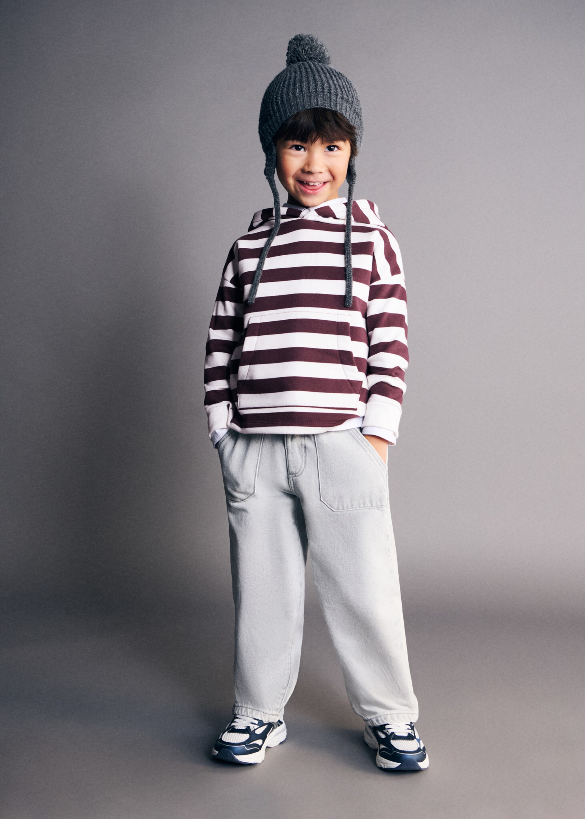 Gestreiftes Sweatshirt mit Kapuze - Allgemeine Ansicht, Weinrot. Ref: 27021268-00.