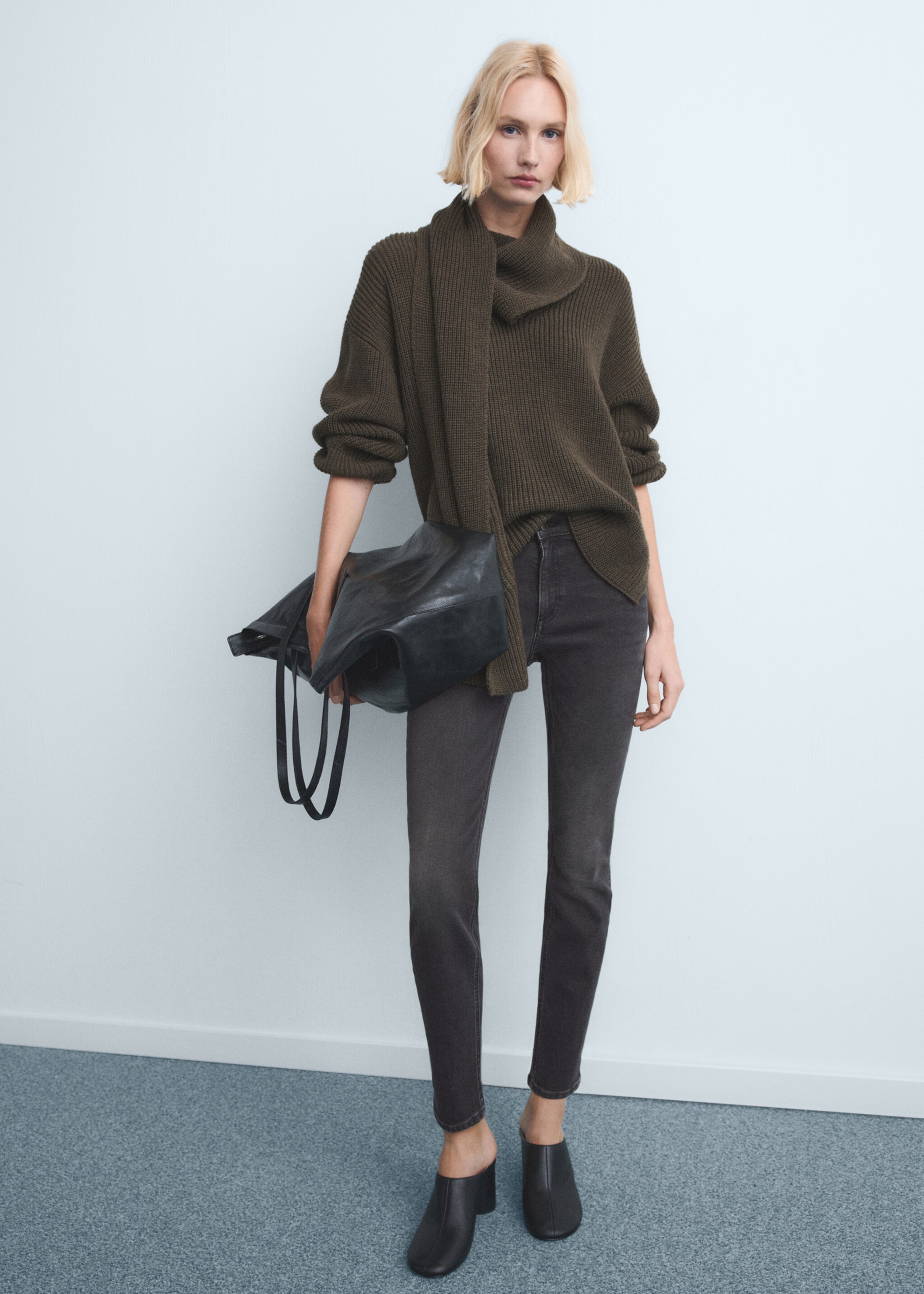 Mid-rise skinny jeans - Overzichtstekening, Open grijs. Ref: 27021287-00.