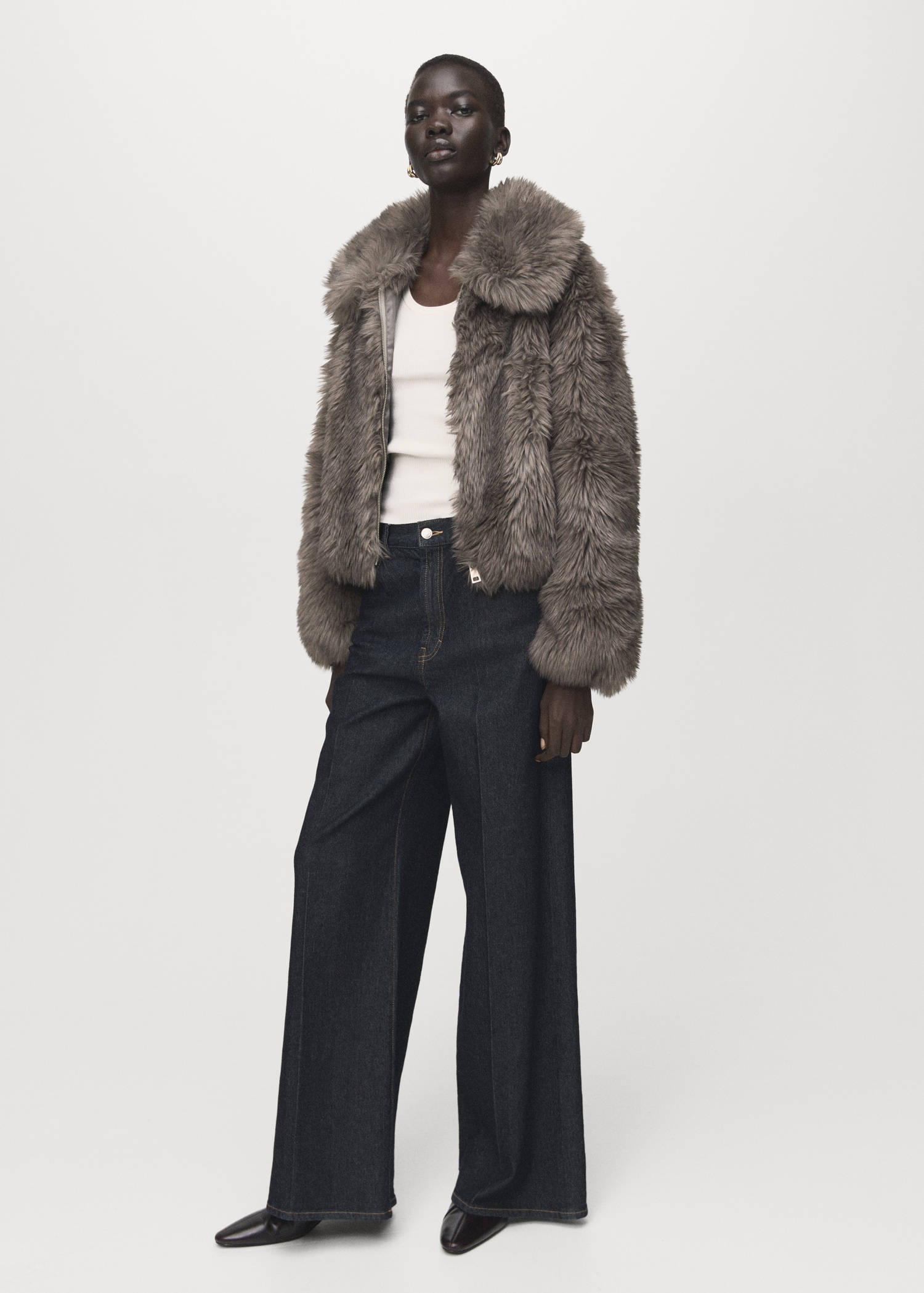 Faux fur effect jacket with lapels - General plane