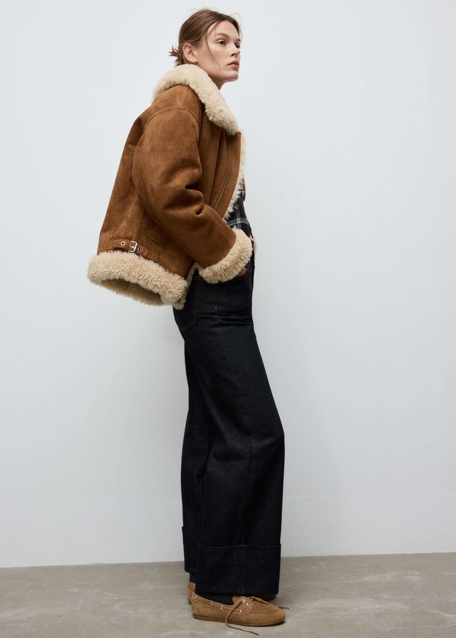 Deck shoes with laces - General plane