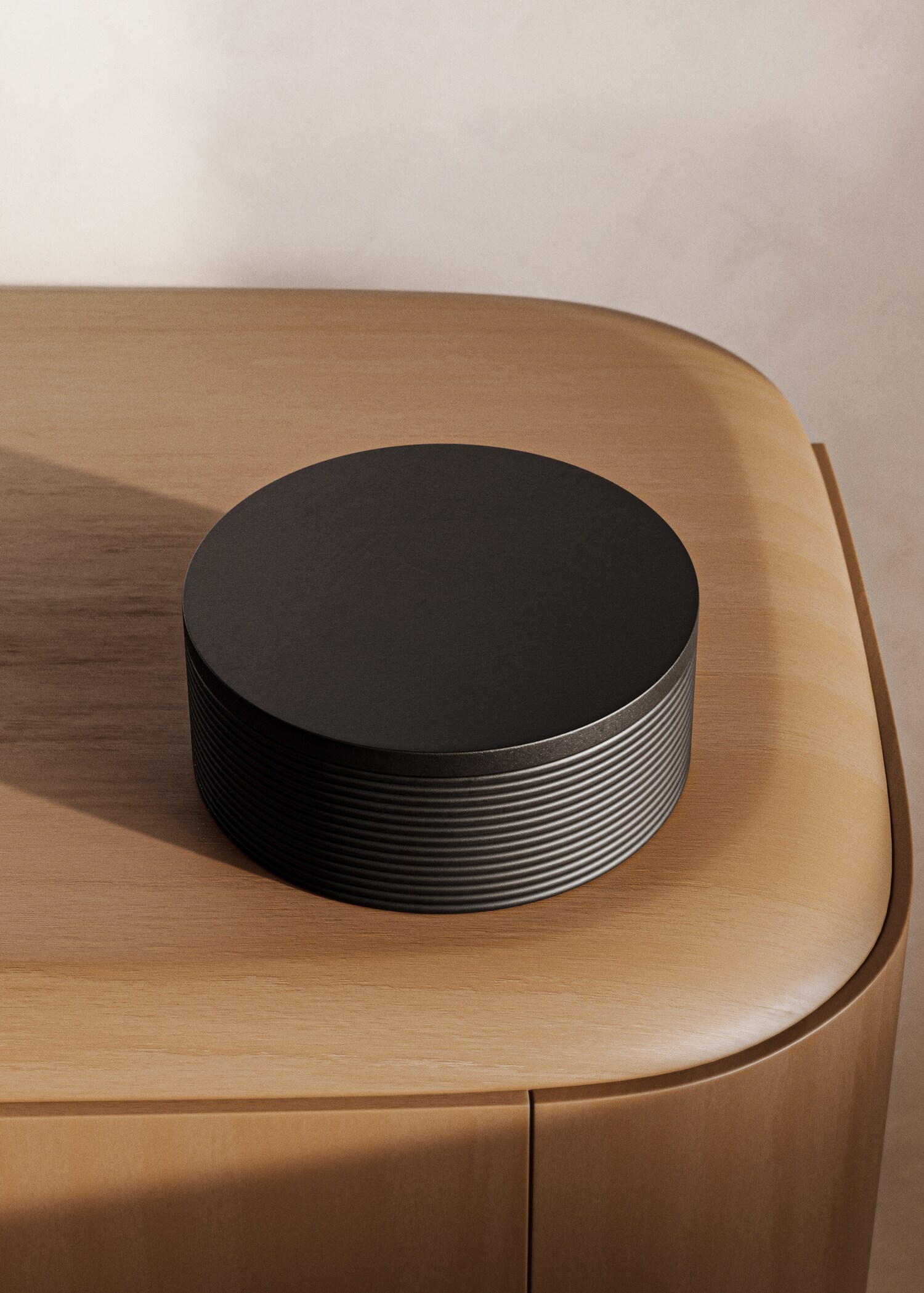 Medium round wooden box - General plane