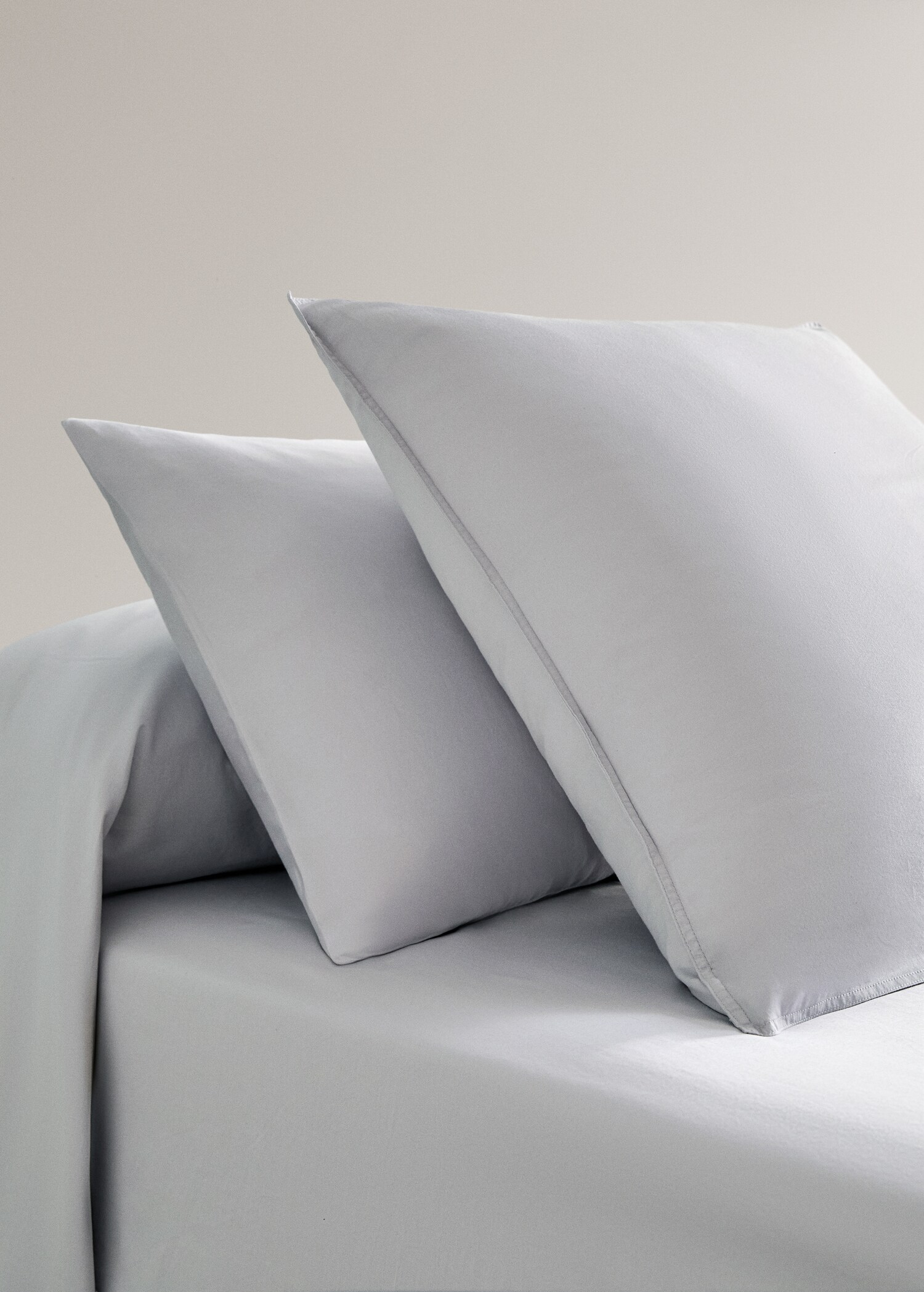 Set van twee kussenslopen van satijn met dubbele stiknaden 50x75 cm - Overzichtstekening