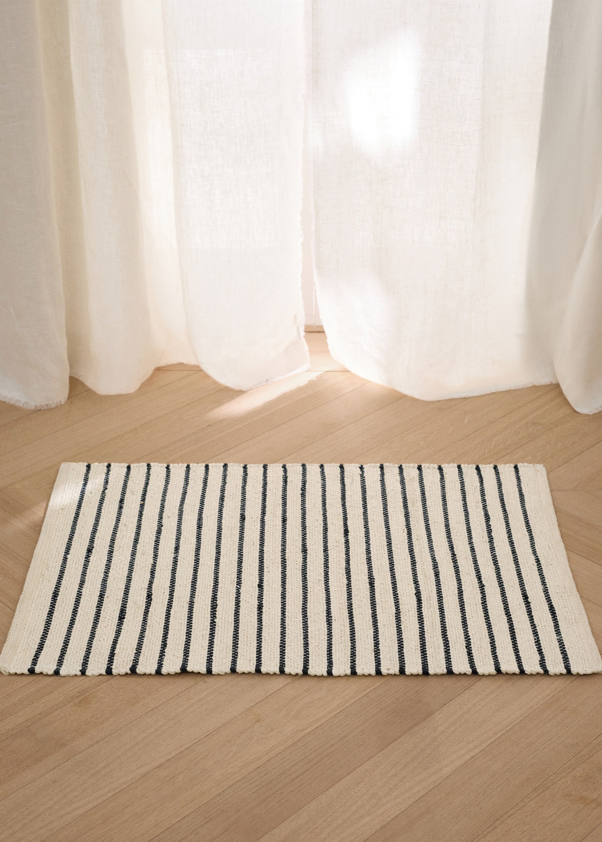 Striped braided jute rug - General plane, Ecru. Ref: 27023275-00.