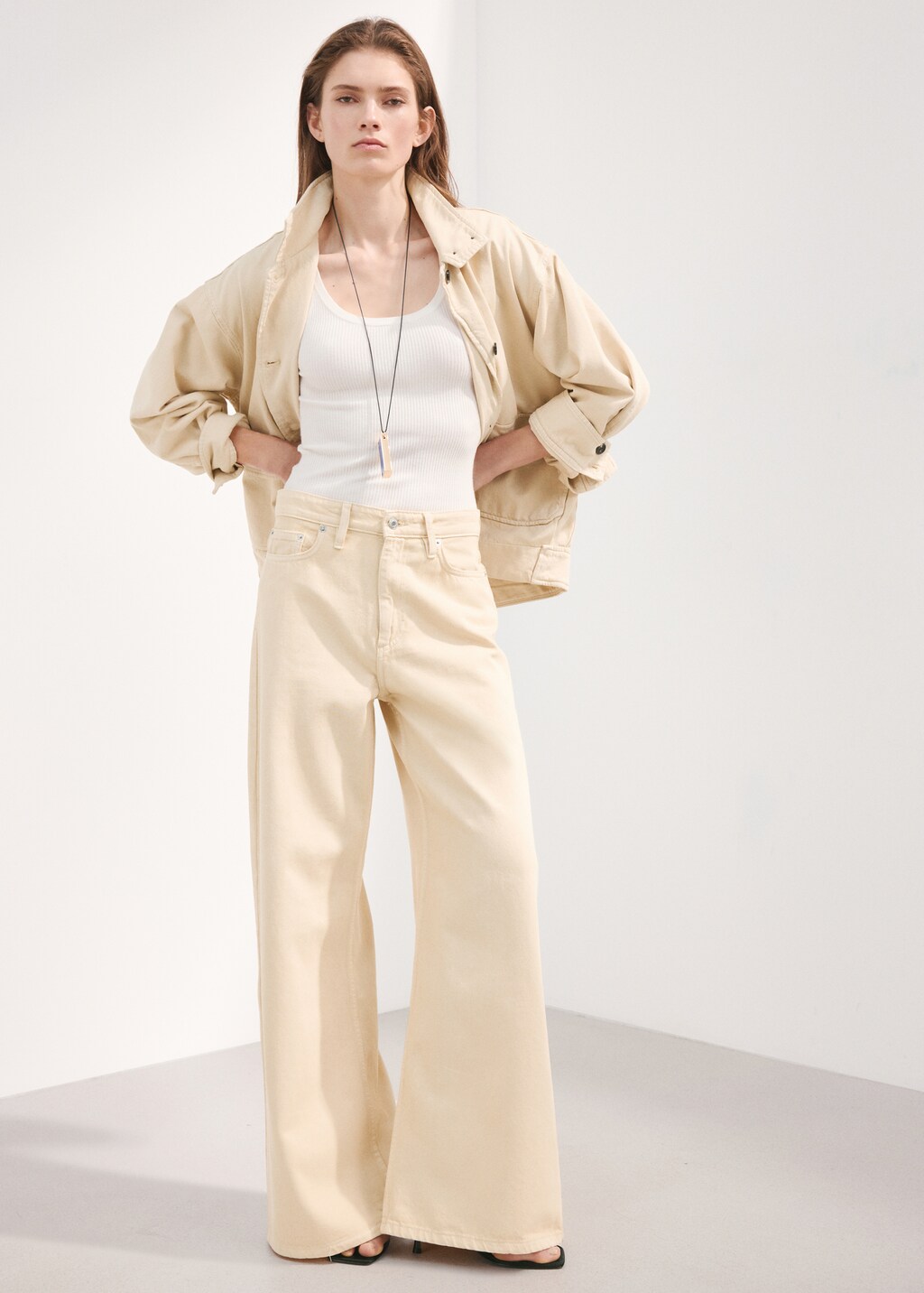 Wide leg mid-rise jeans - image 2