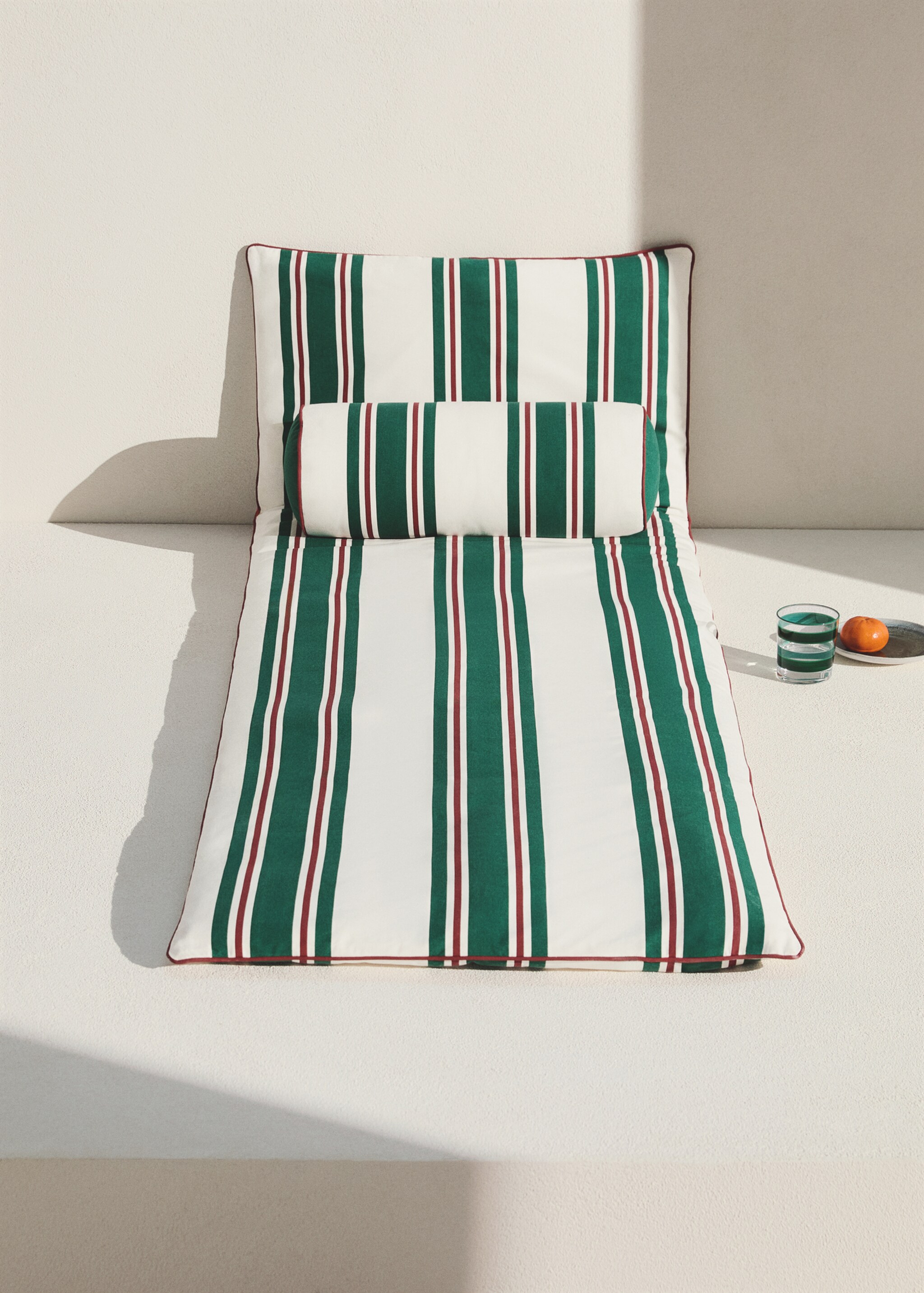 Waterproof striped lounge chair topper 70x200 cm - General plane, Green. Ref: 27025833-00.