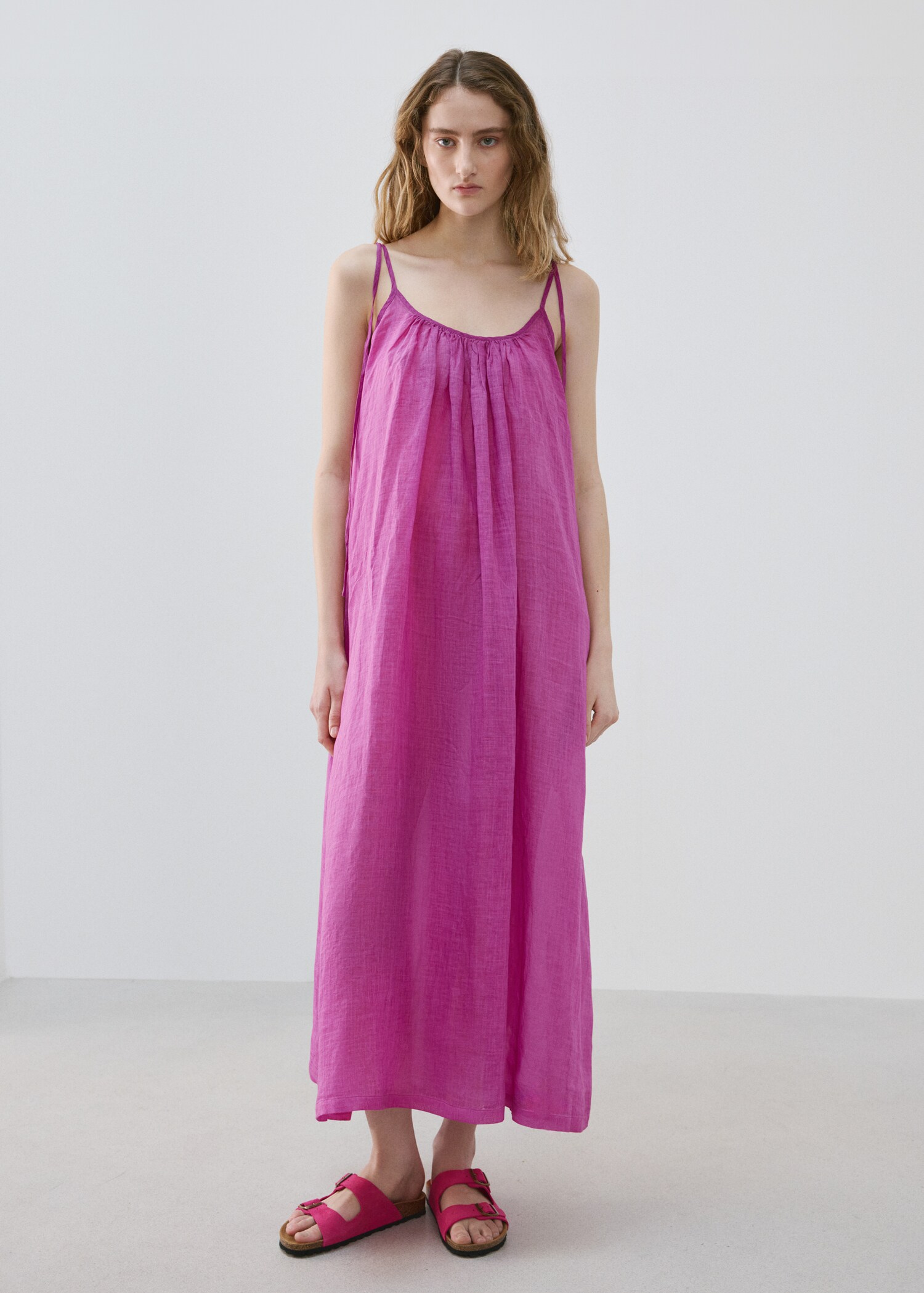 قميص نوم من قماش راميو - رؤية عامة