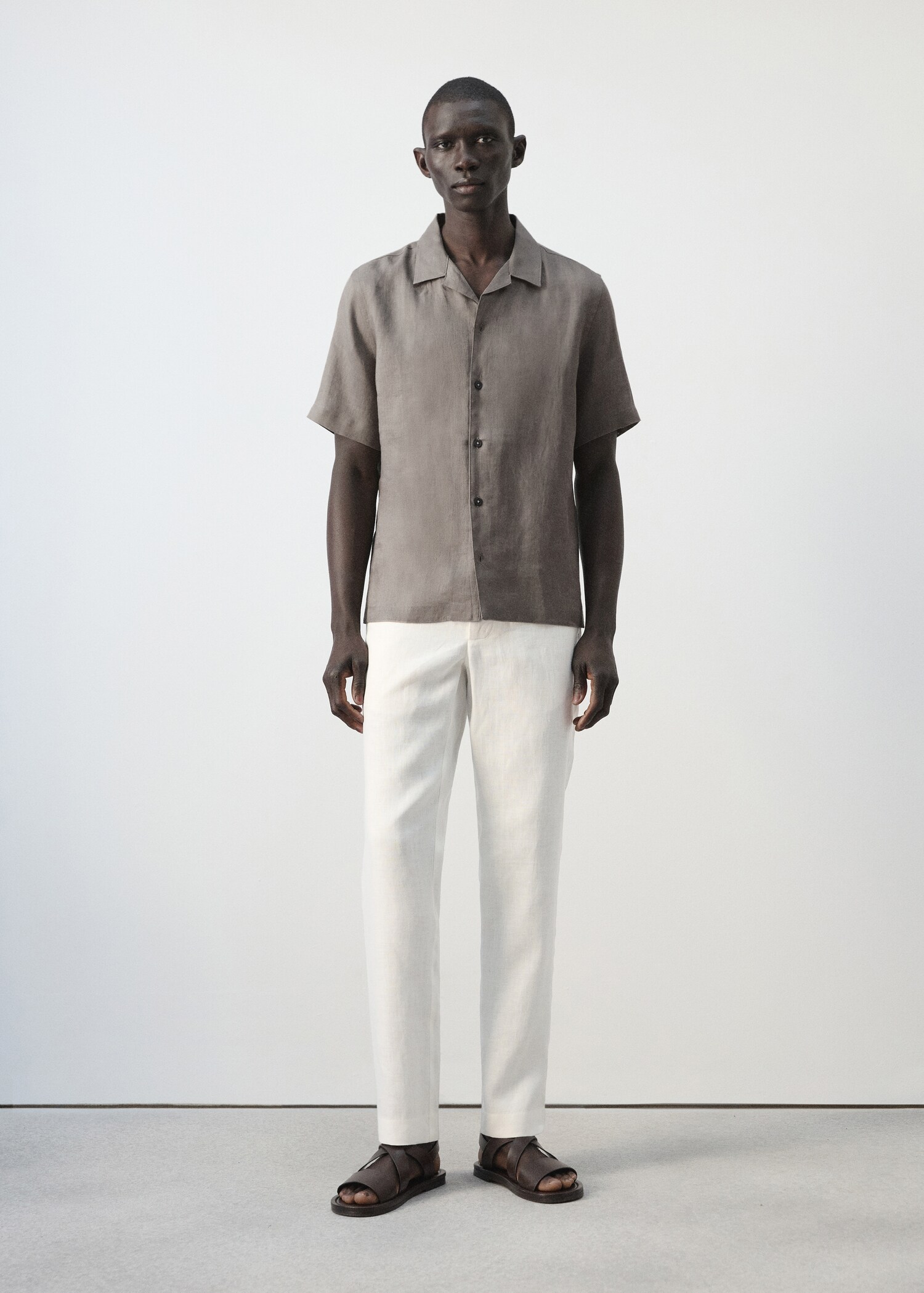 Slim-fit 100% linen trousers - General plane