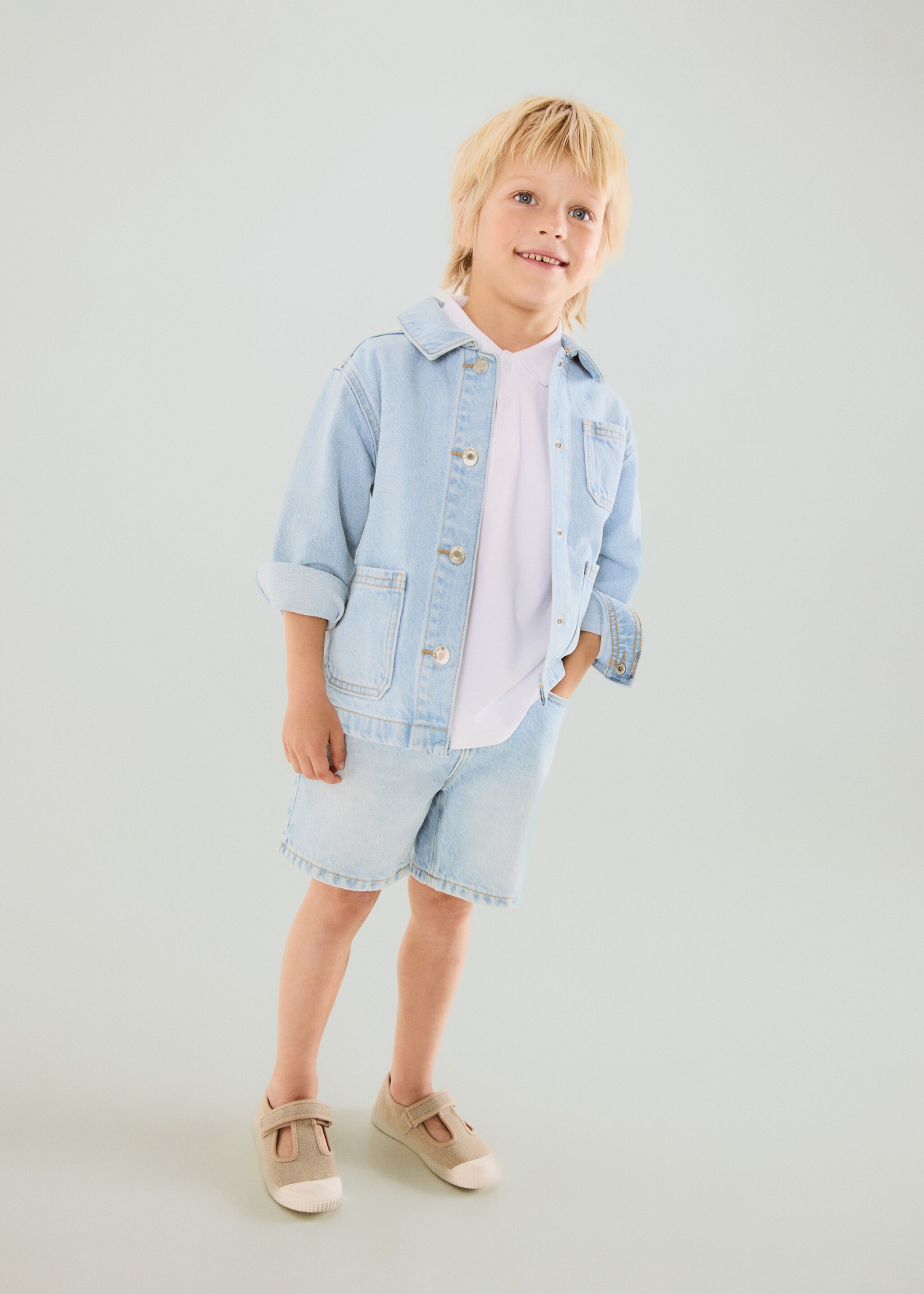 Straight-fit denim bermuda shorts - General plane, Light Blue. Ref: 27026735-00.