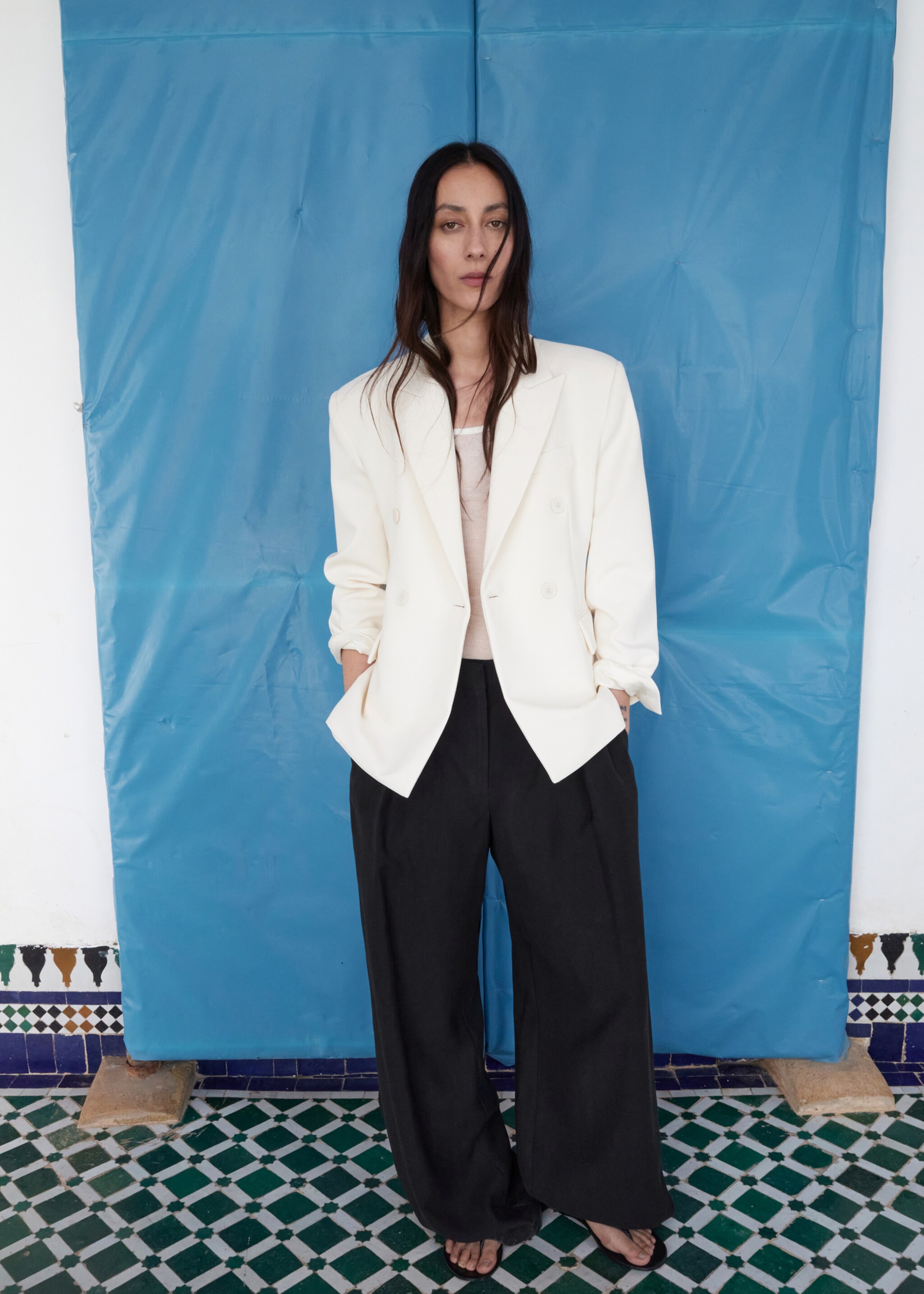 Straight-fit lyocell trousers - General plane, Black. Ref: 27027807-00.