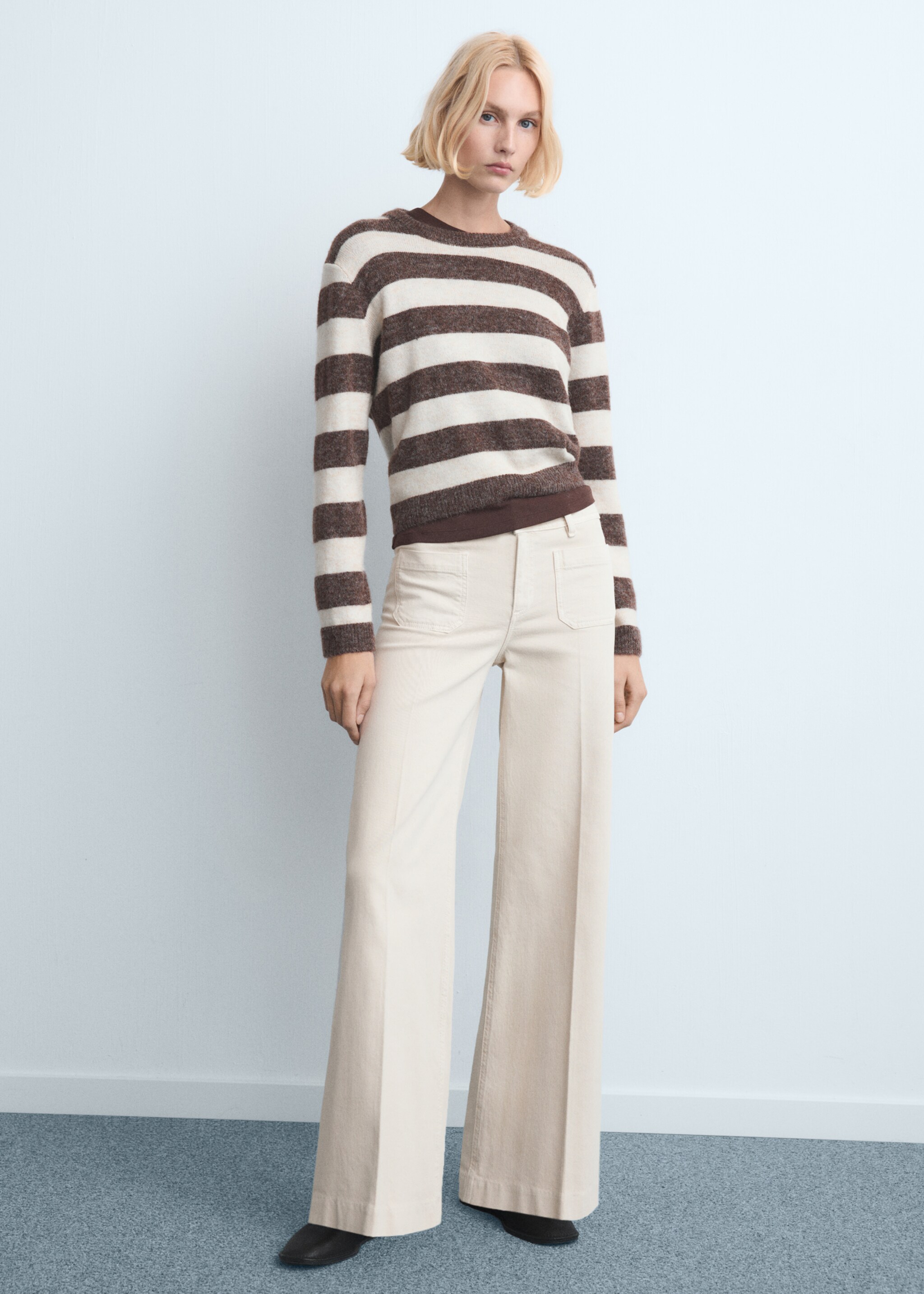 Wide-leg jeans with pockets - General plane, Sand. Ref: 27031190-00.