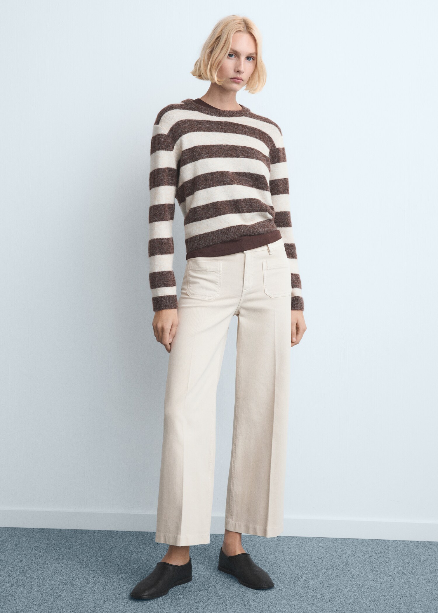 Wide-leg jeans with pockets - General plane