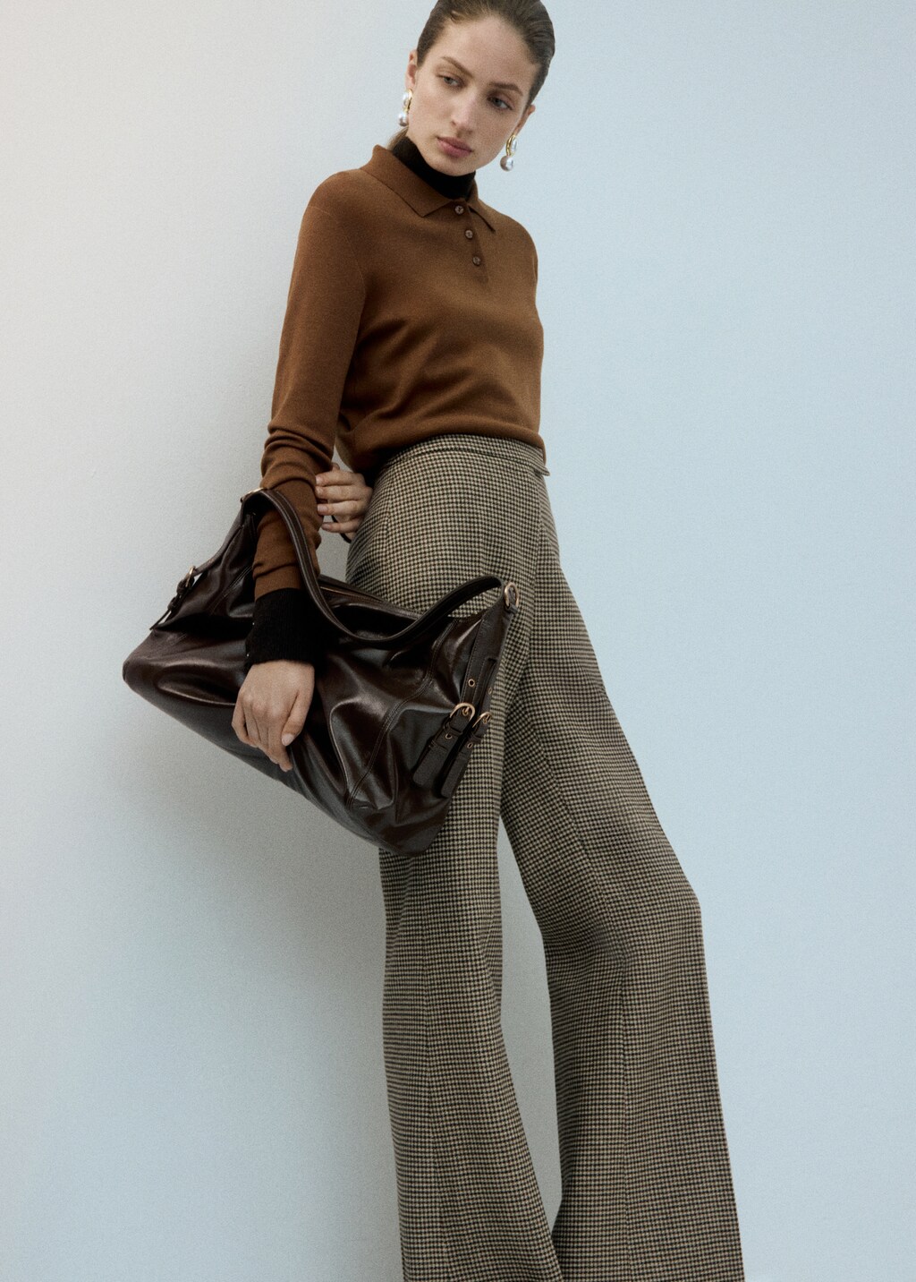 Sac porté épaule détail boucles - Femme | MANGO France métropolitaine