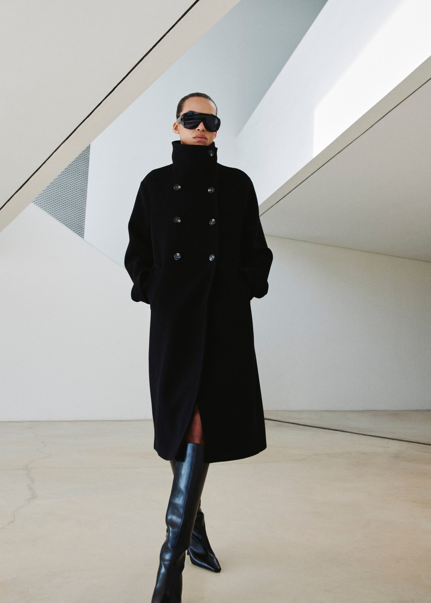 Wool-blend funnel-neck coat - General plane