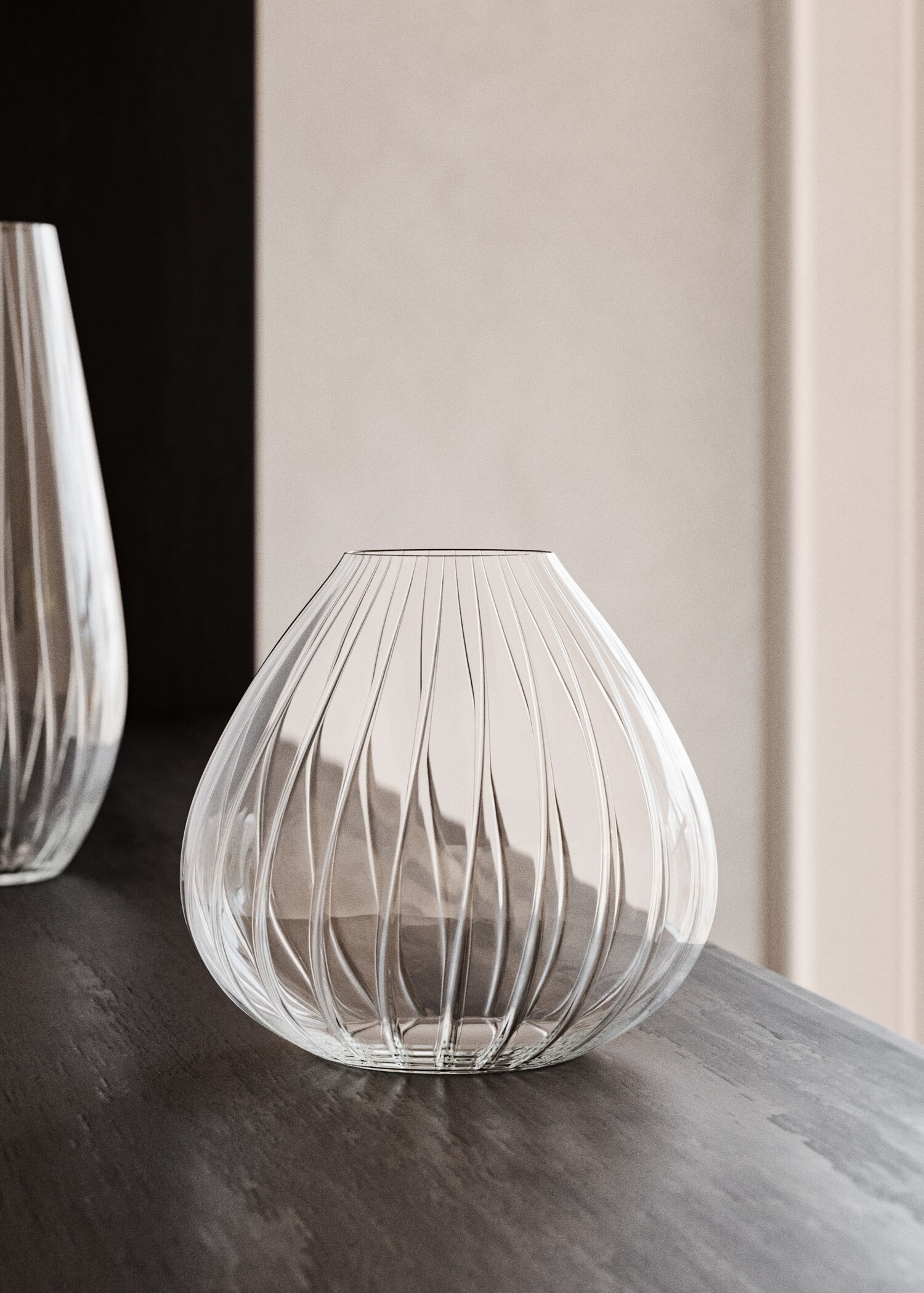 Låg vas i kristallin - Allmän bild