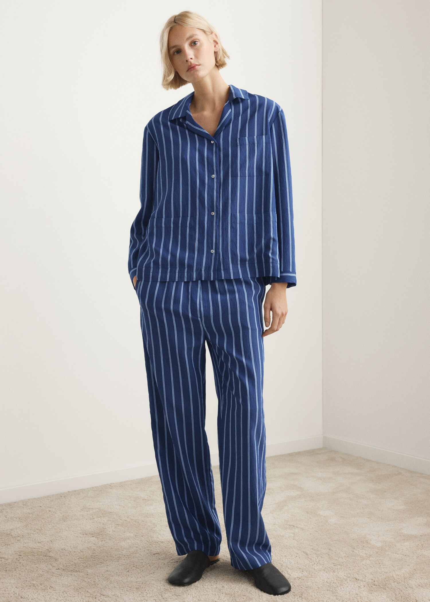 Striped pajama trousers - General plane