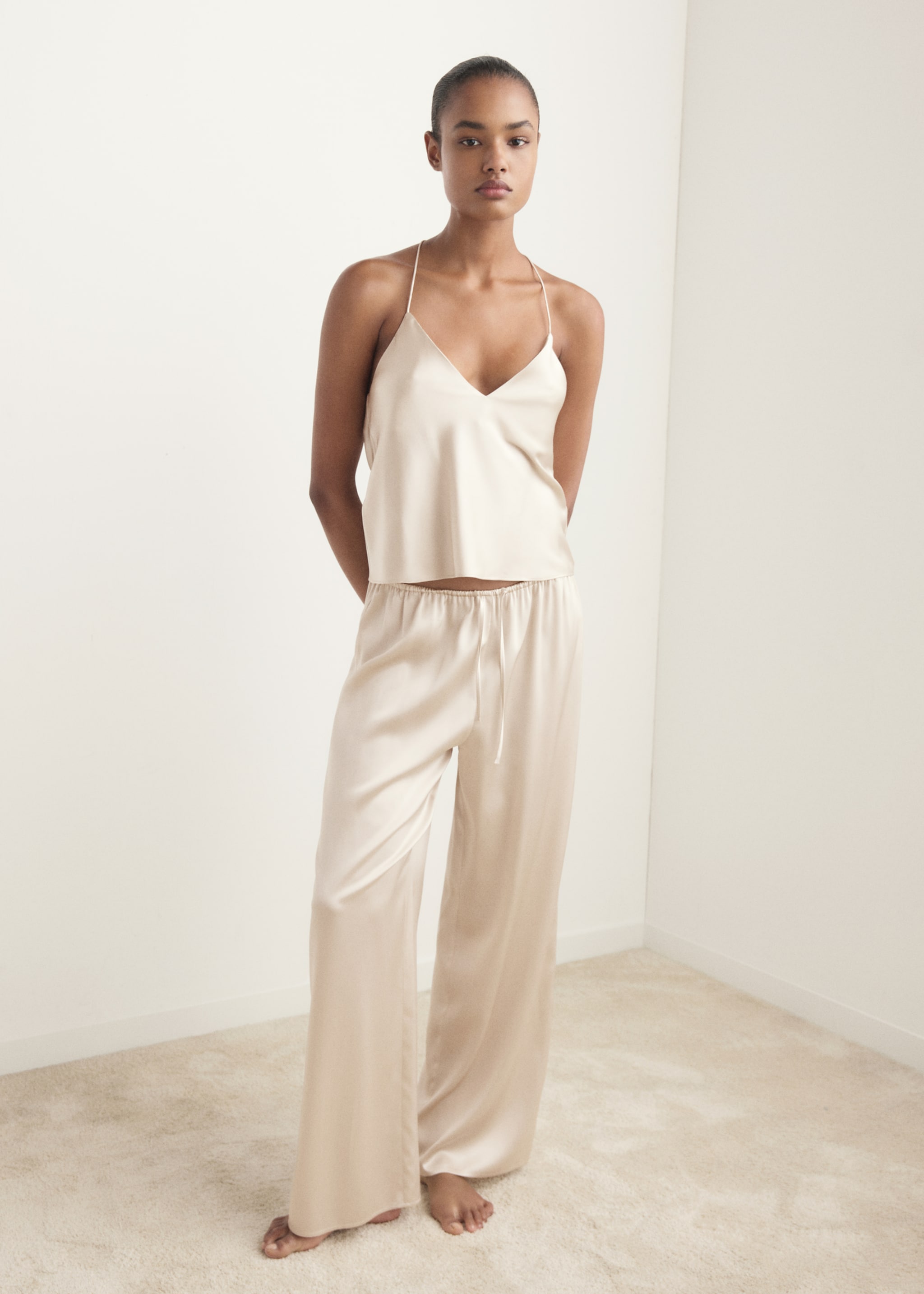 Top pijama seda - Plano general, Gris claro/pastel. Ref: 27033329-00.