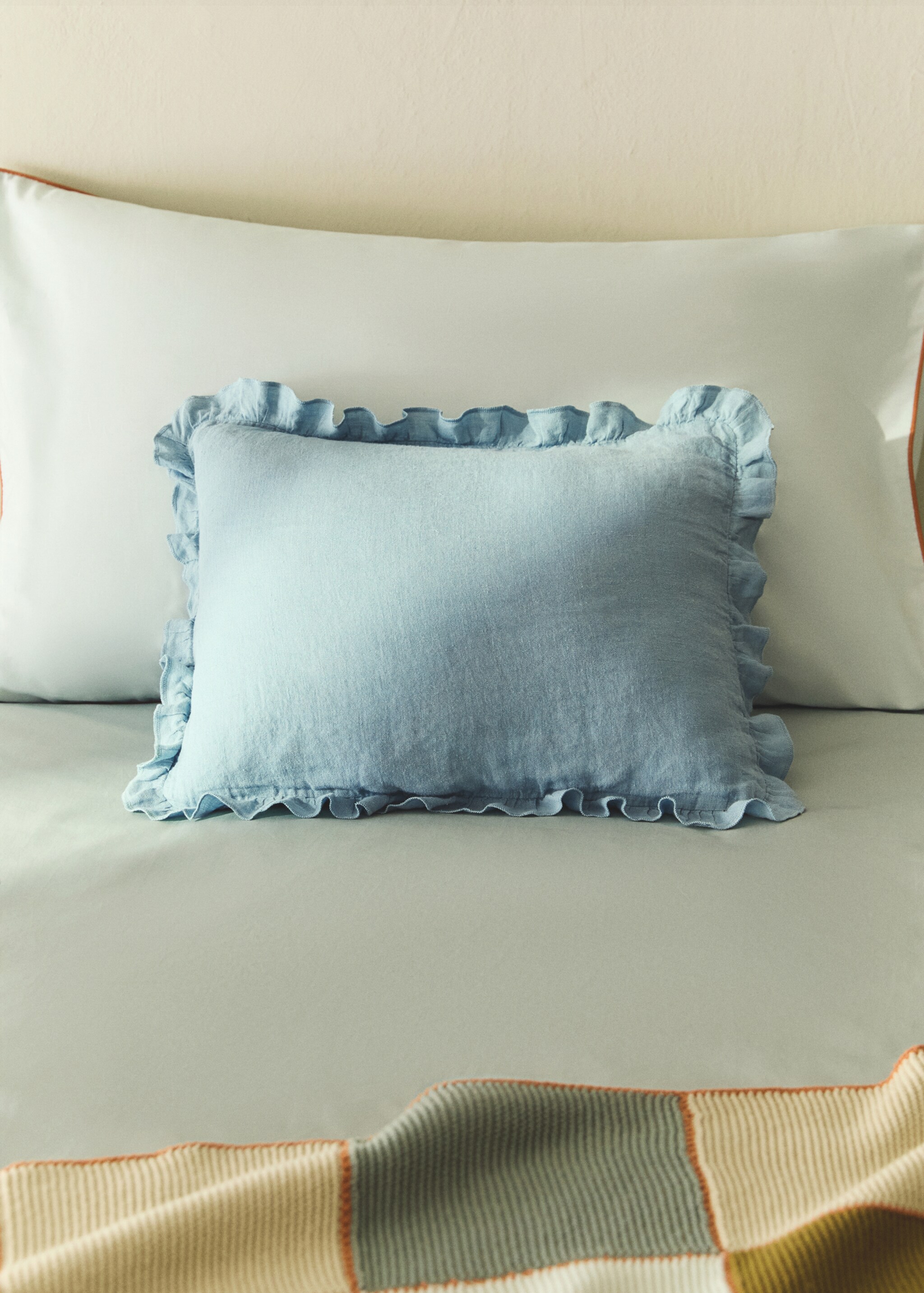 Children's cushion cover 100% linen garment-dyed 30x40 cm - General plane, Turquoise. Ref: 27033335-00.