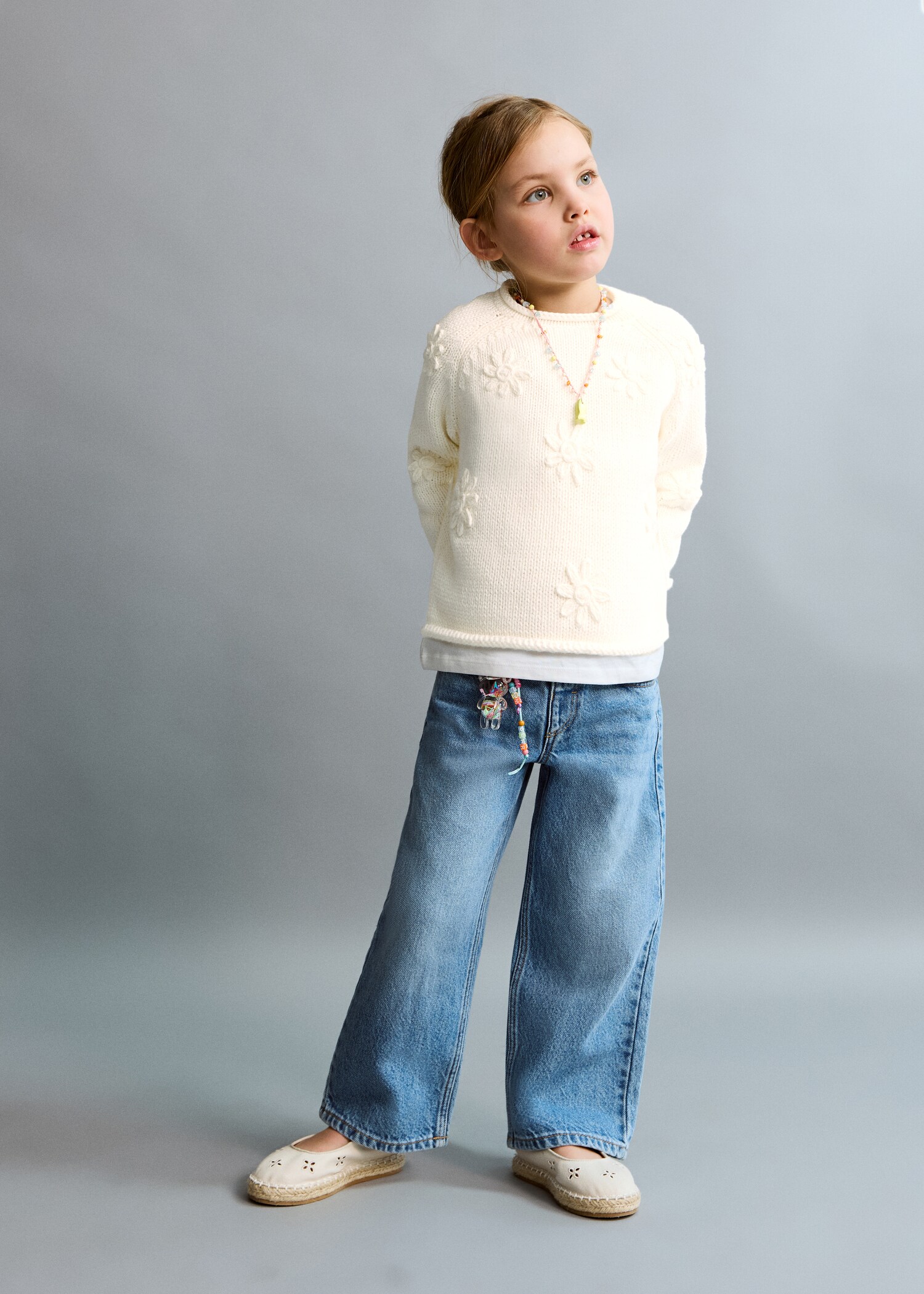 Pull-over maille fleurs - Plan général