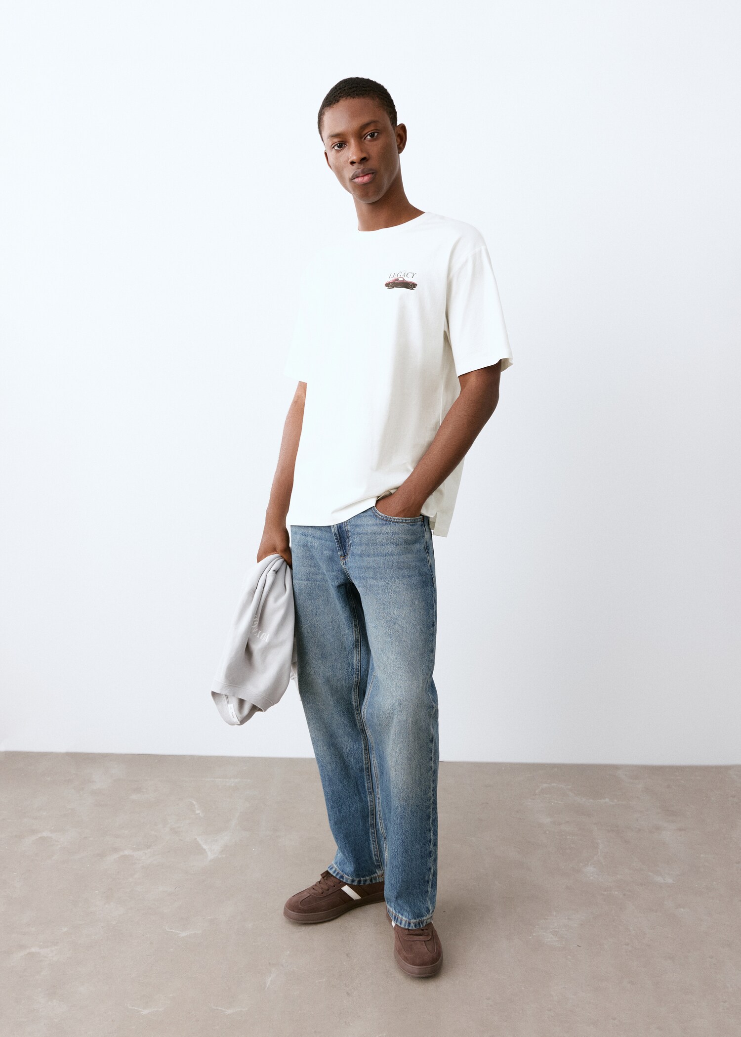 Short-sleeved printed t-shirt - General plane