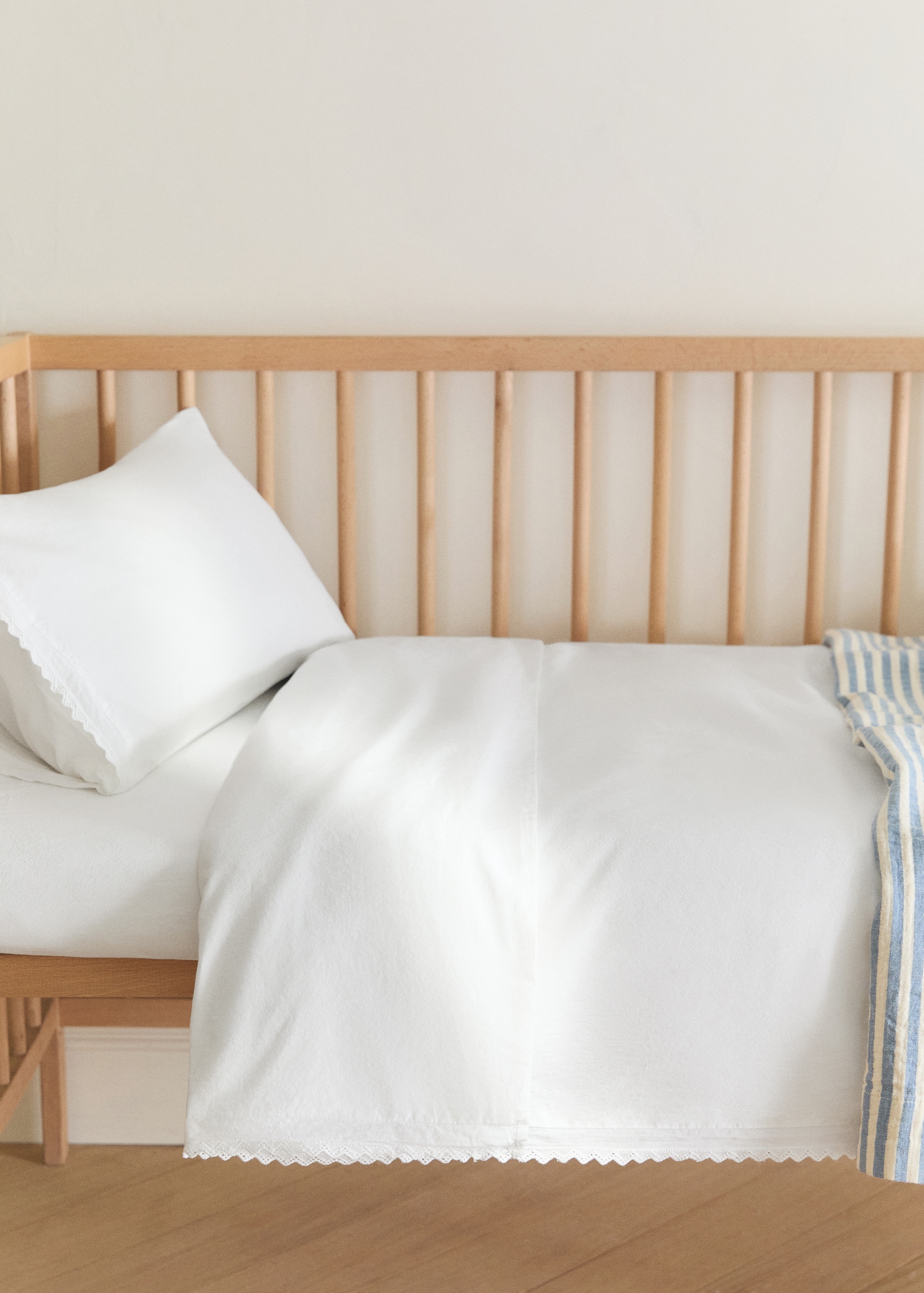 Funda nórdica cuna percal garment-washed - Plano general