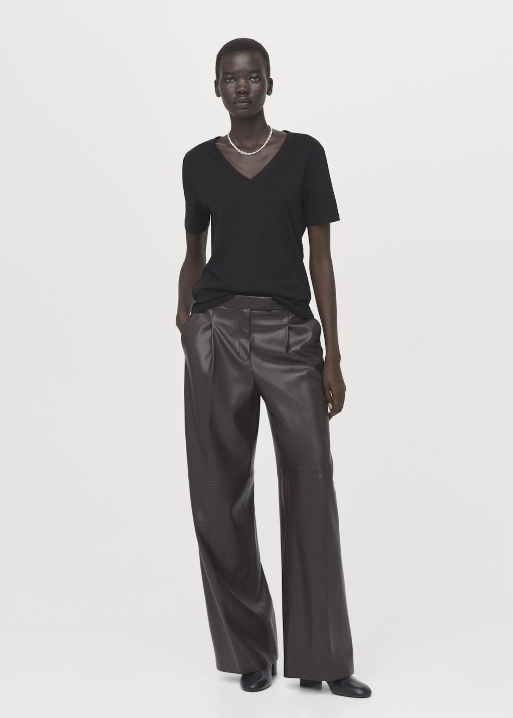V-neck cotton T-shirt
