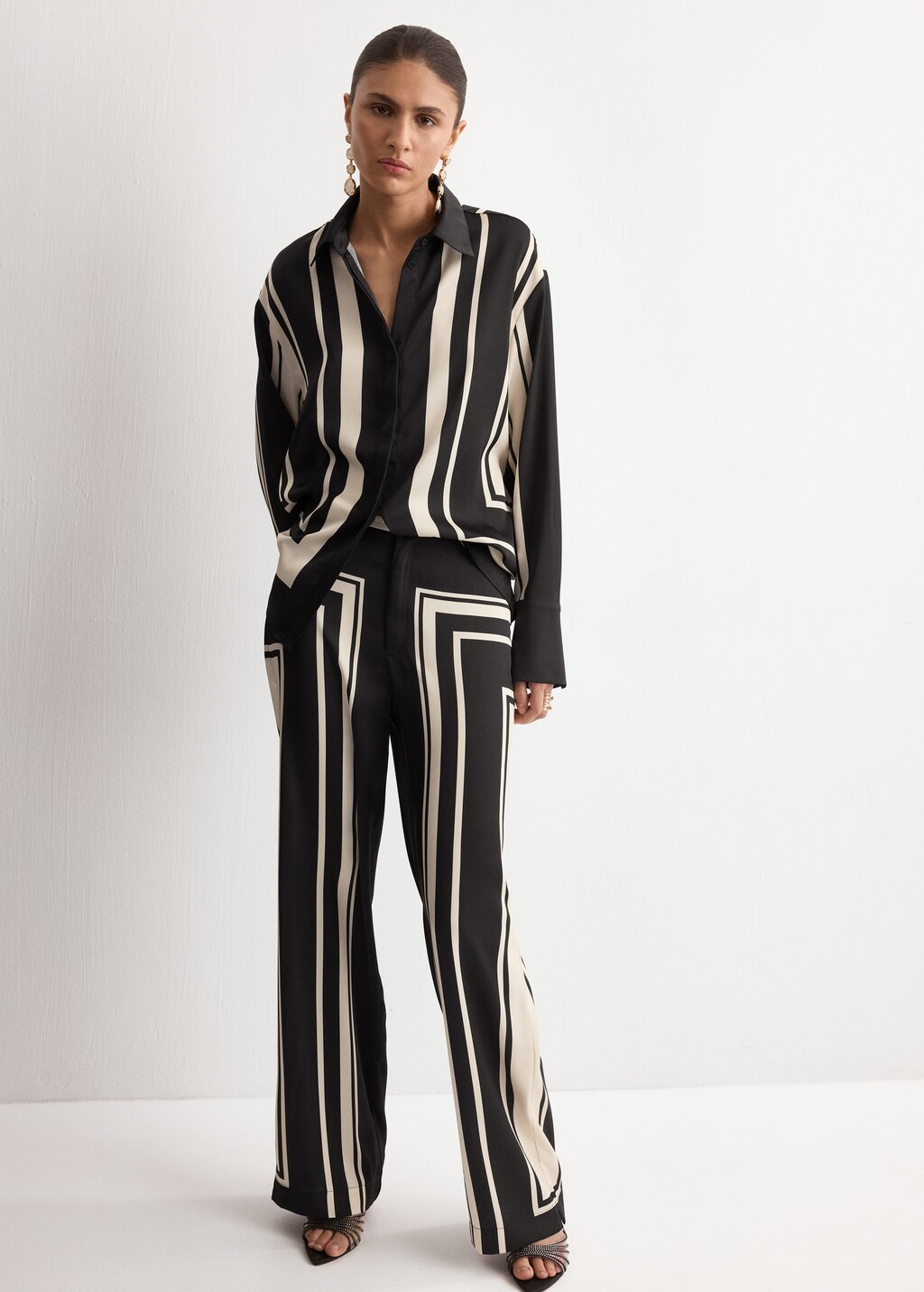 Satin printed pants