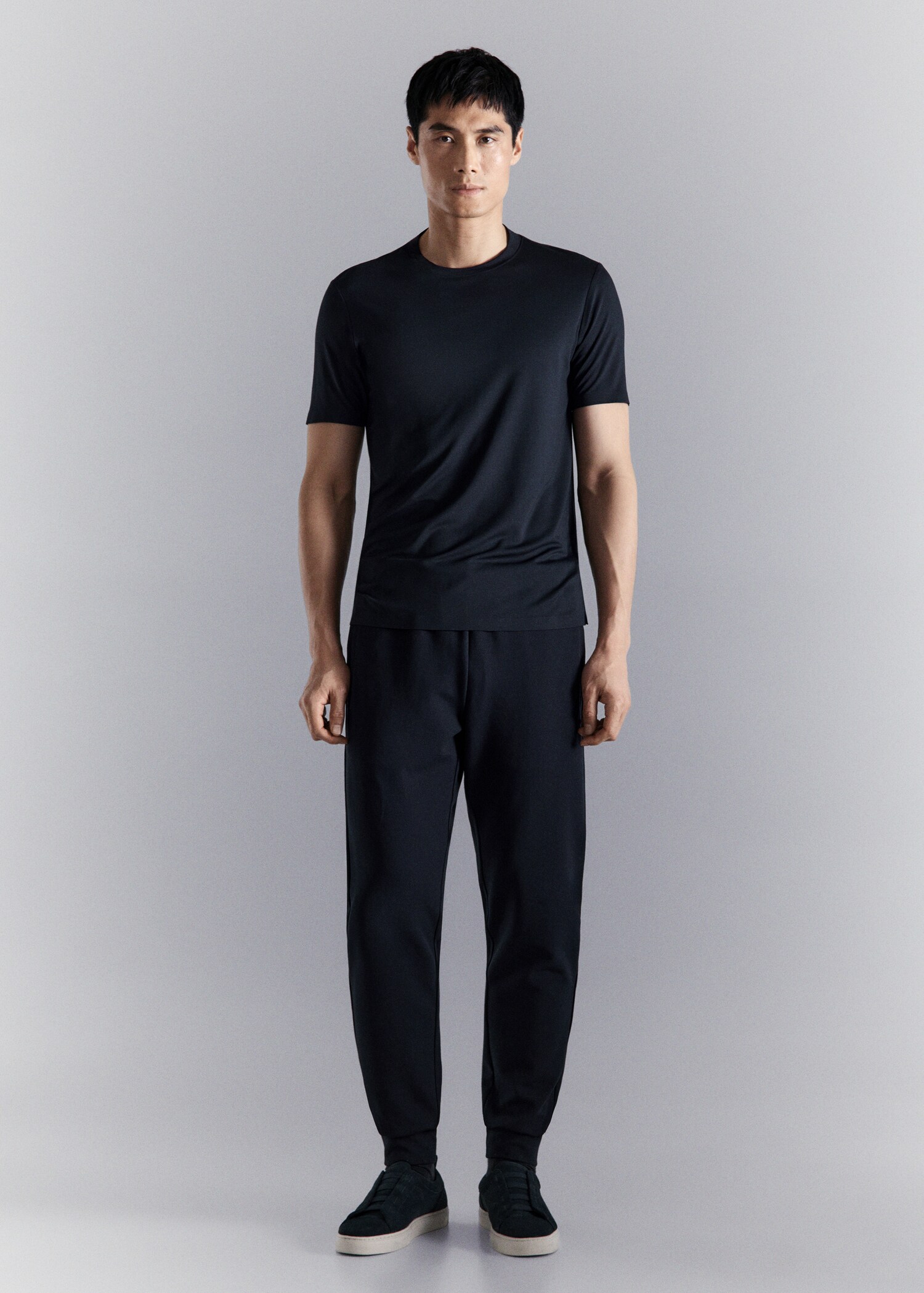 Slim Fit-T-Shirt aus Komfort-Stretchgewebe - Allgemeine Ansicht