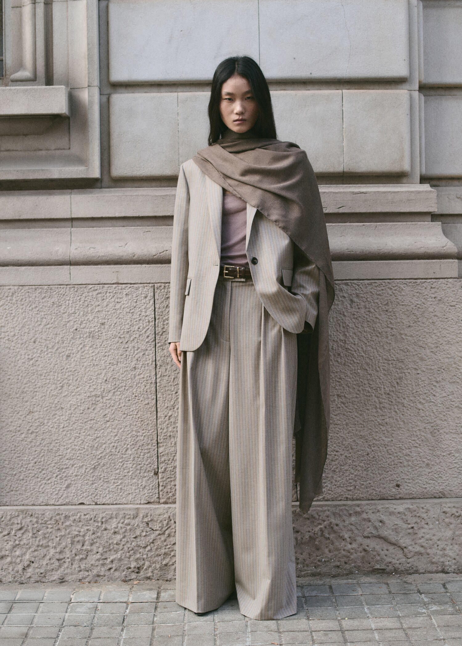 Wool-blend suit blazer - General plane