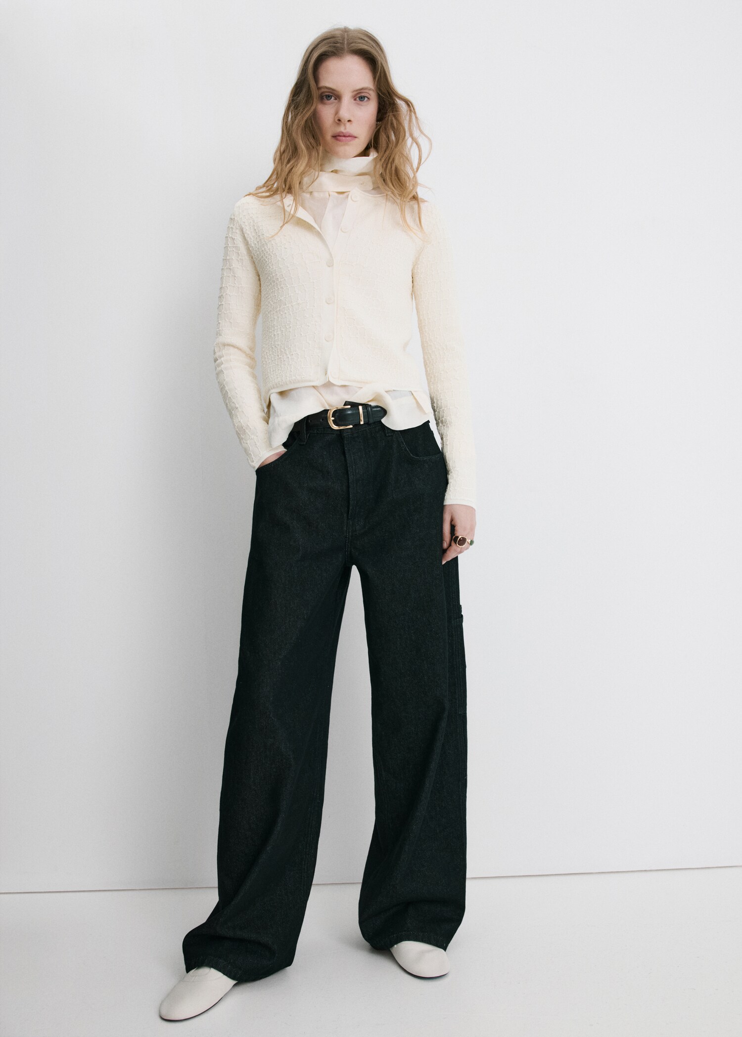 Coco knit cardigan - General plane