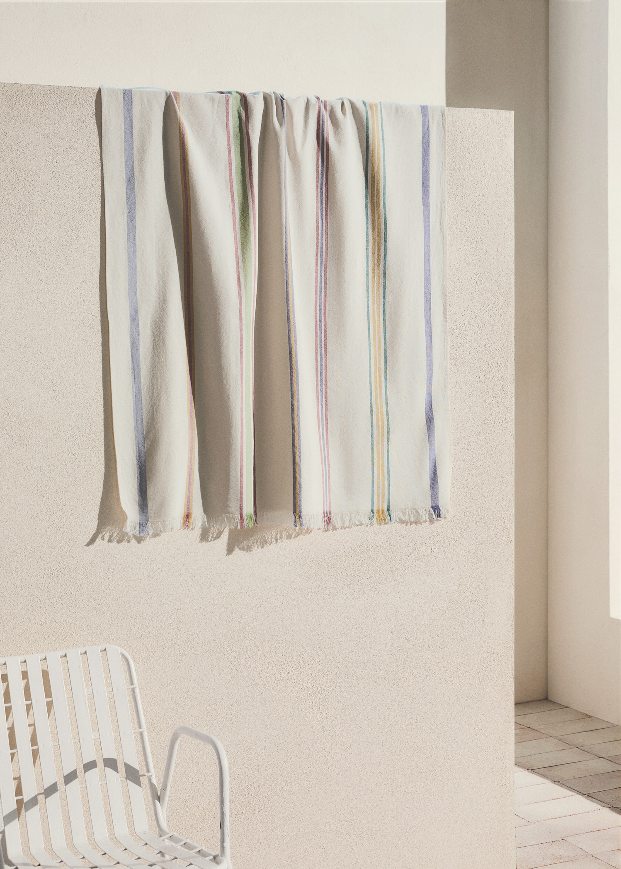 Striped pareo towel - General plane, Ecru. Ref: 27036359-00.