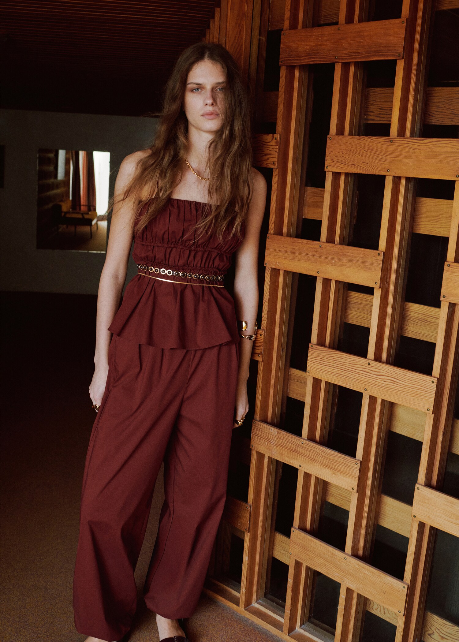 Balloon-style trousers with elasticated waist - General plane