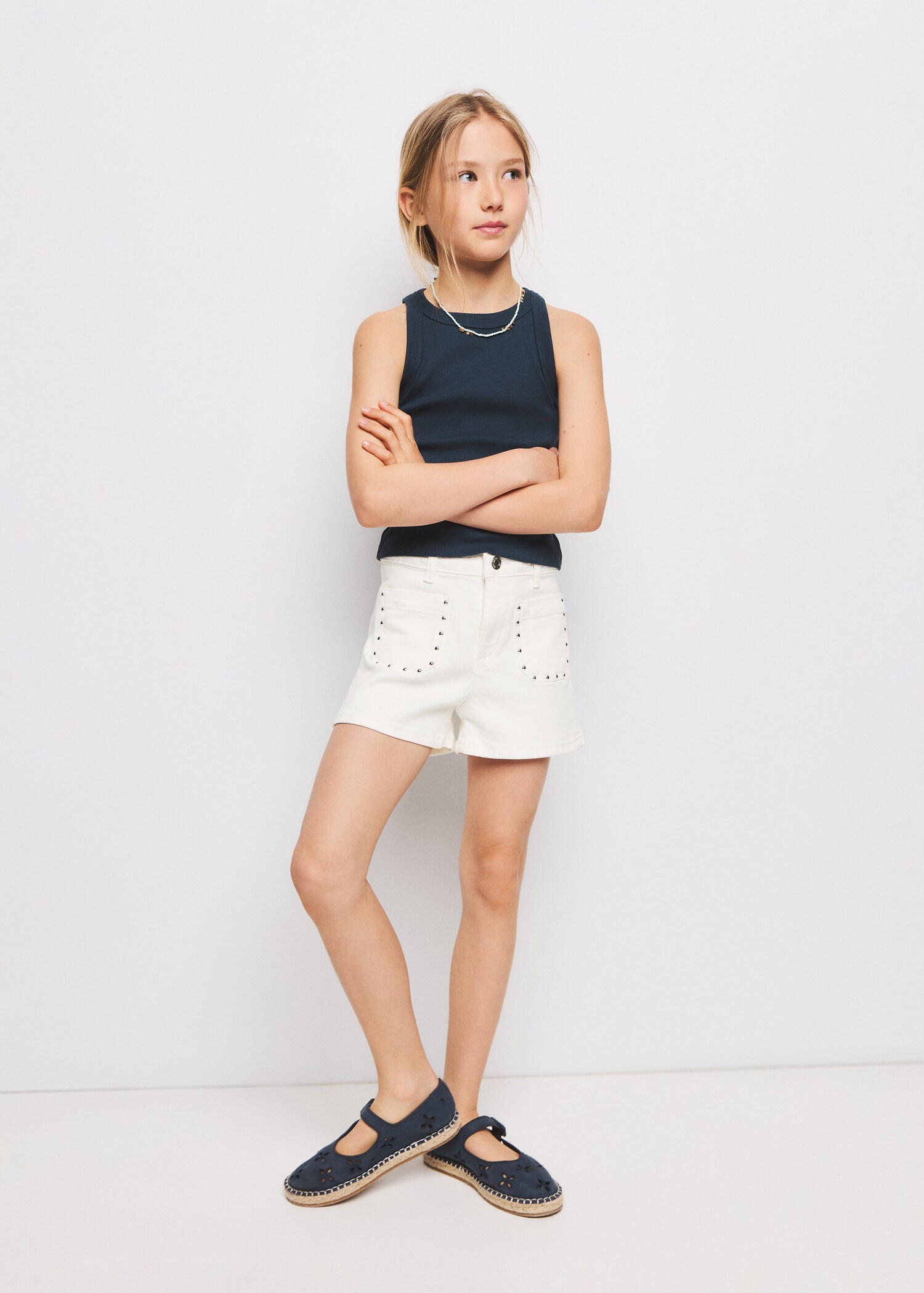 Studded pocket shorts - General plane