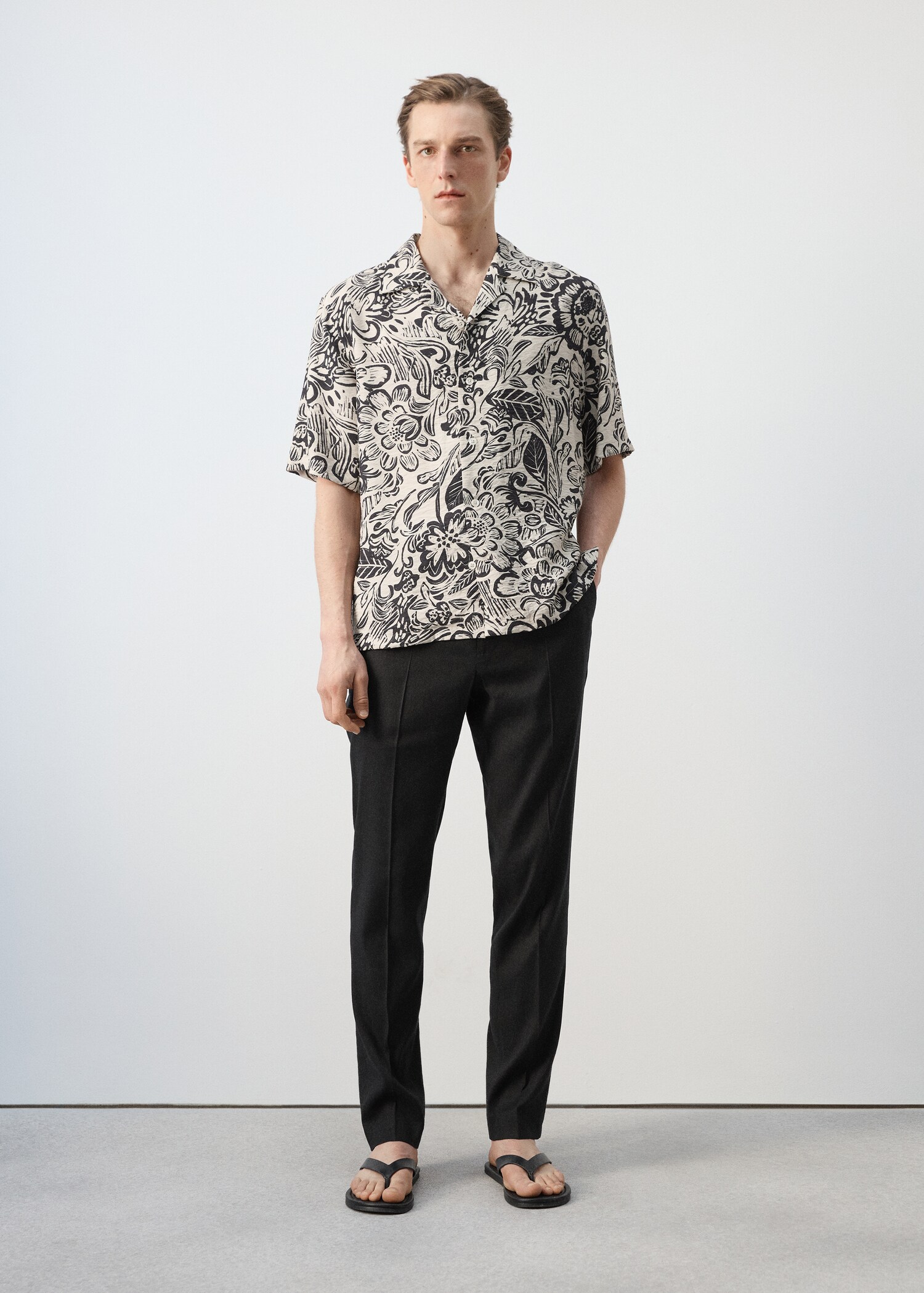 Chemise fluide imprimée col bowling - Plan général