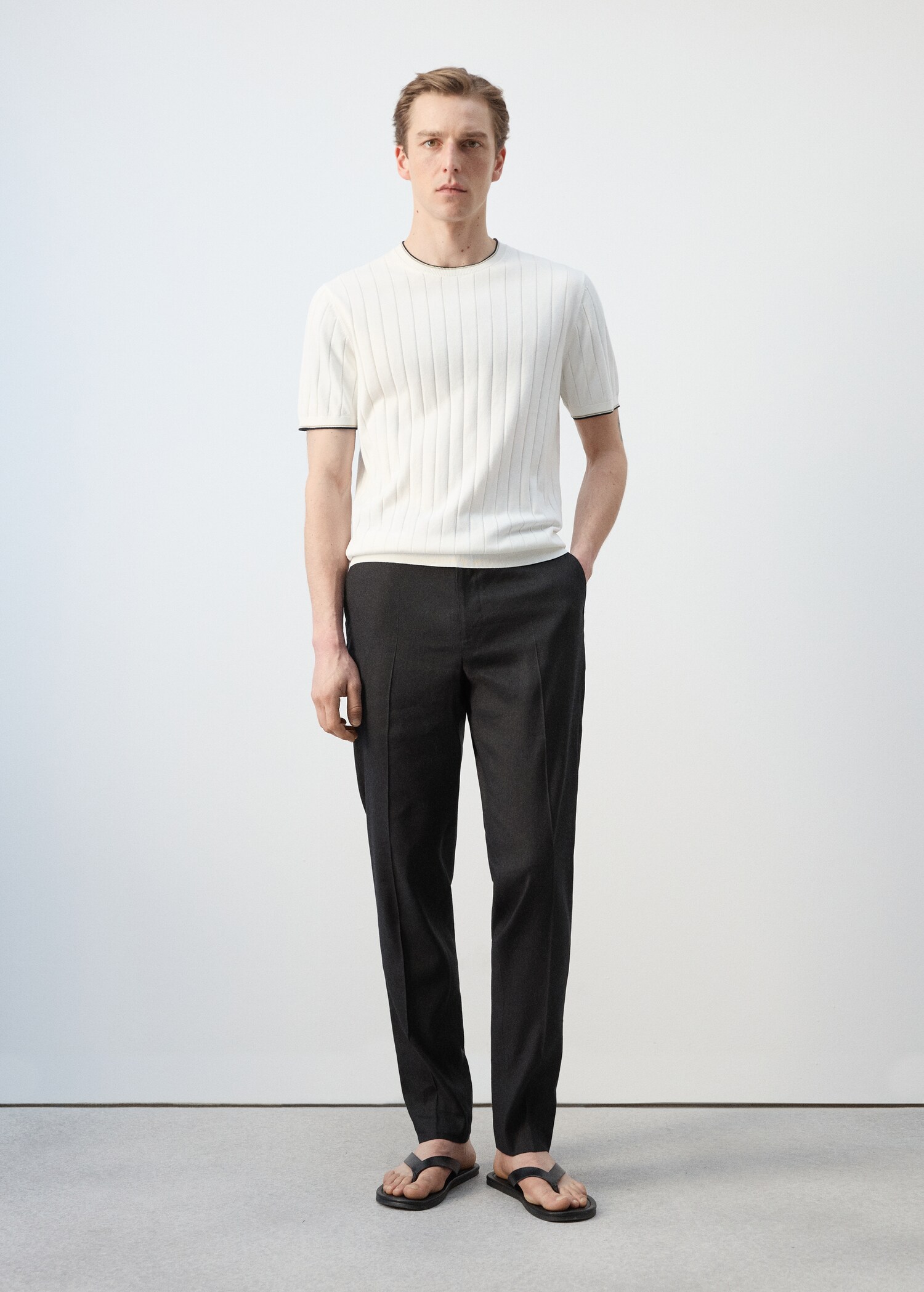 Fine jersey 100% cotton T-shirt - General plane