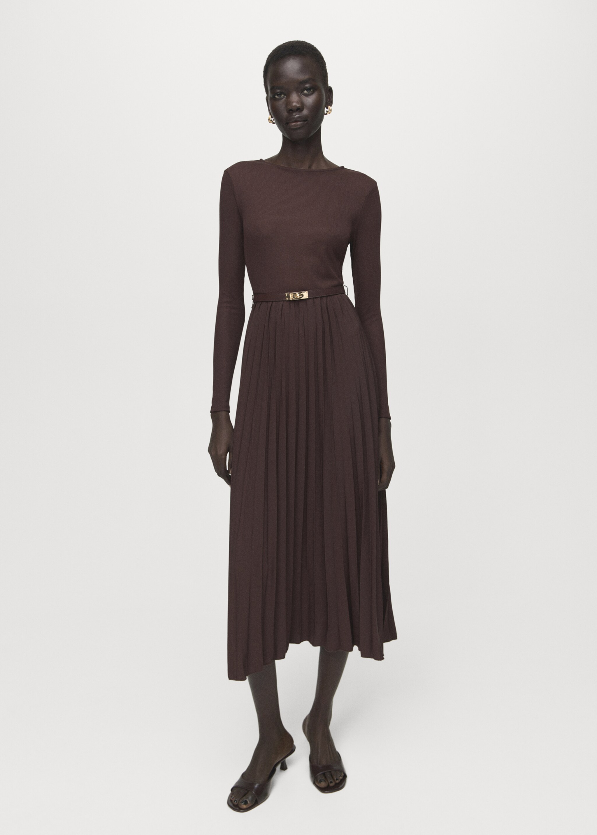 Flared midi-dress with belt - General plane, Chocolate. Ref: 27041334-00.
