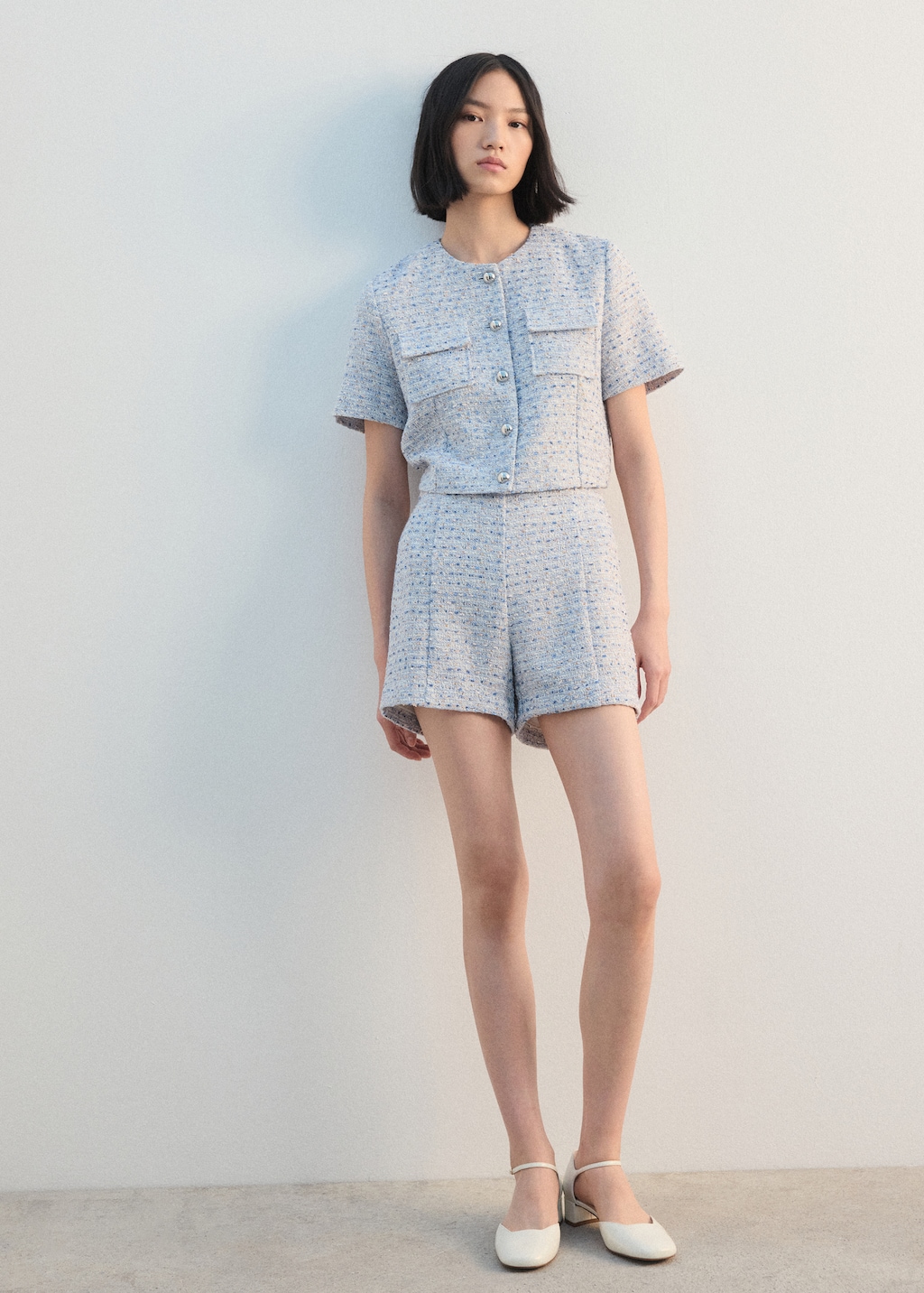 Short-sleeve tweed crop top - image 2