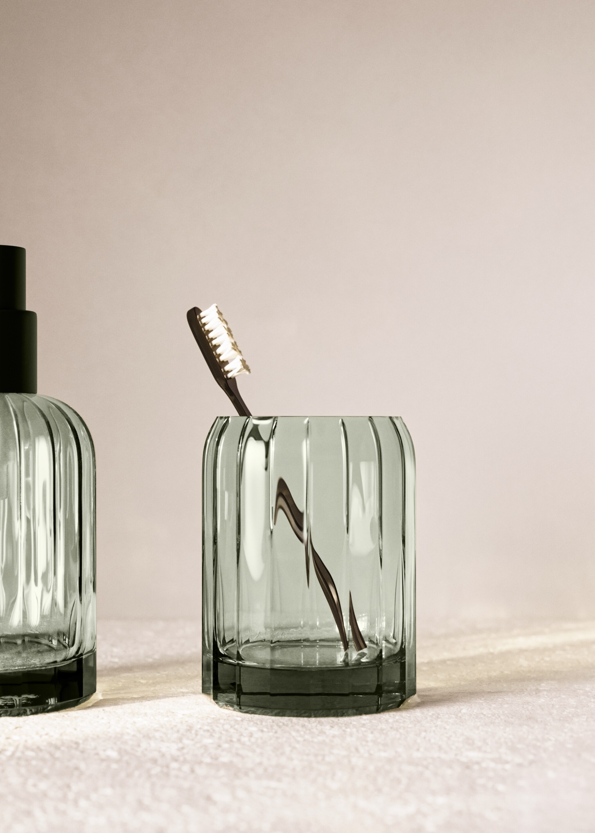 Glass toothbrush holder - General plane, Green. Ref: 27043276-00.