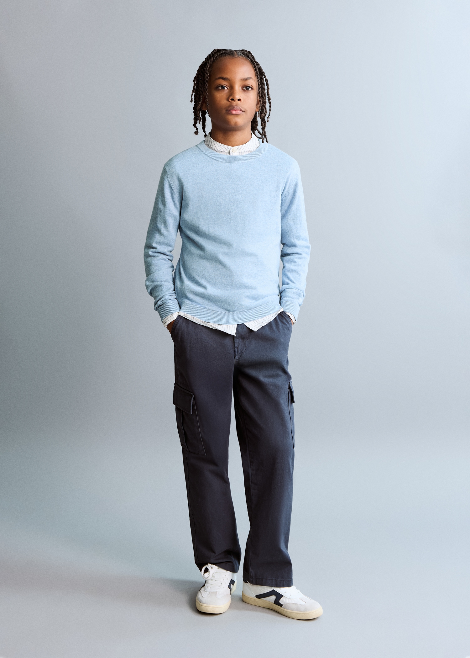 Knitted cotton sweater - General plane