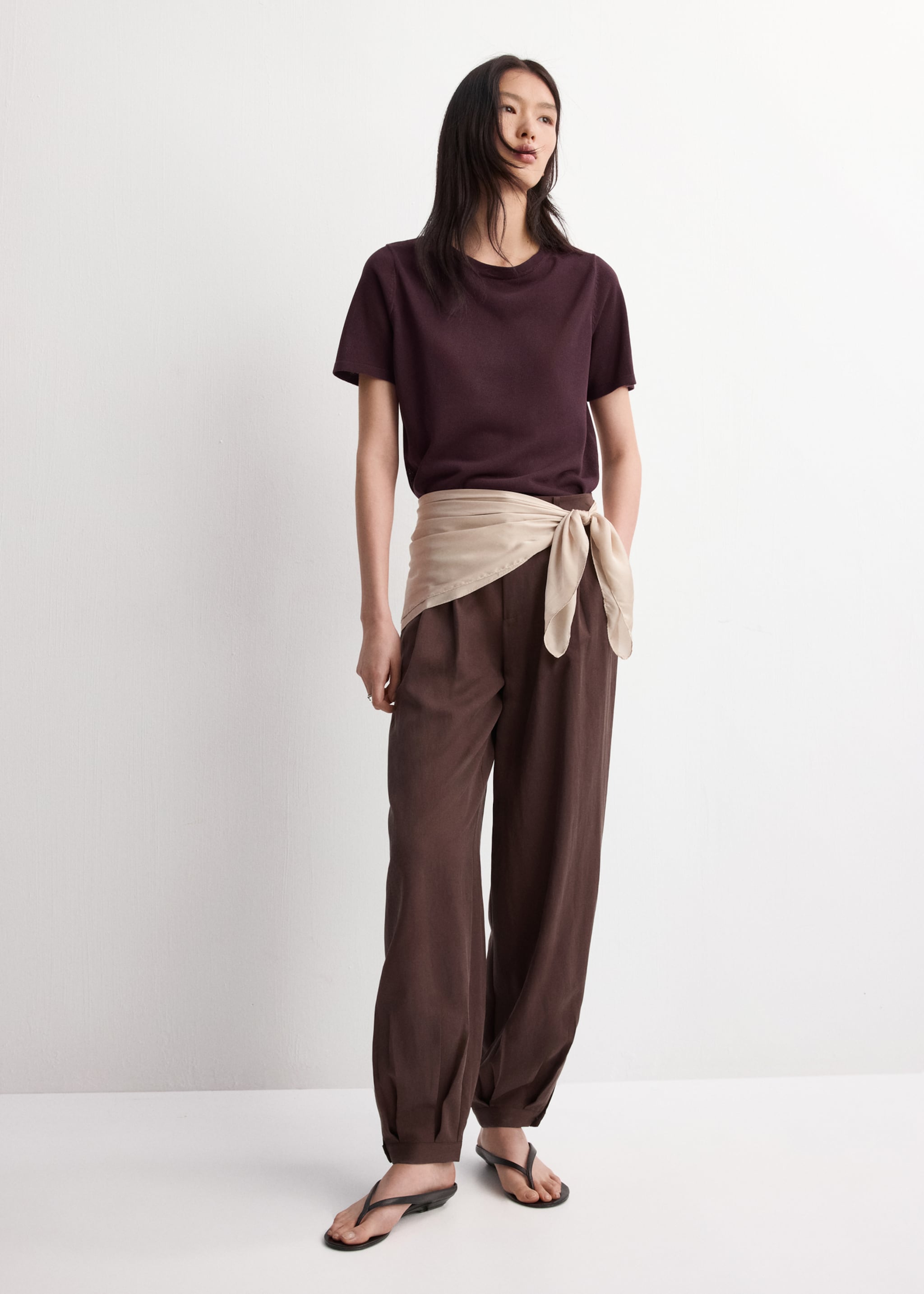 Short-sleeved knitted sweater - General plane, Wine. Ref: 27045820-00.