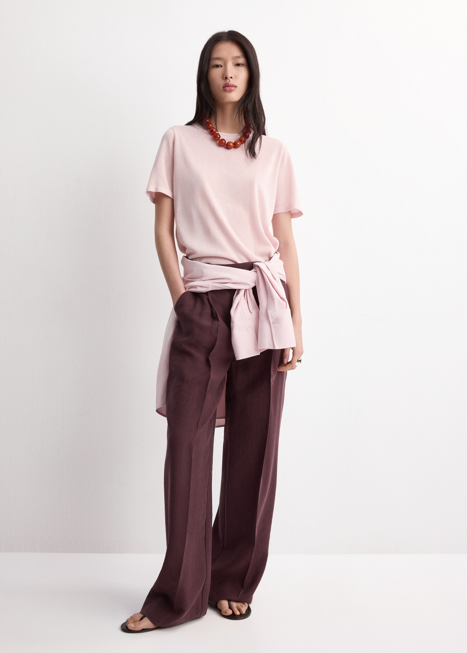 Short-sleeved knitted sweater - General plane