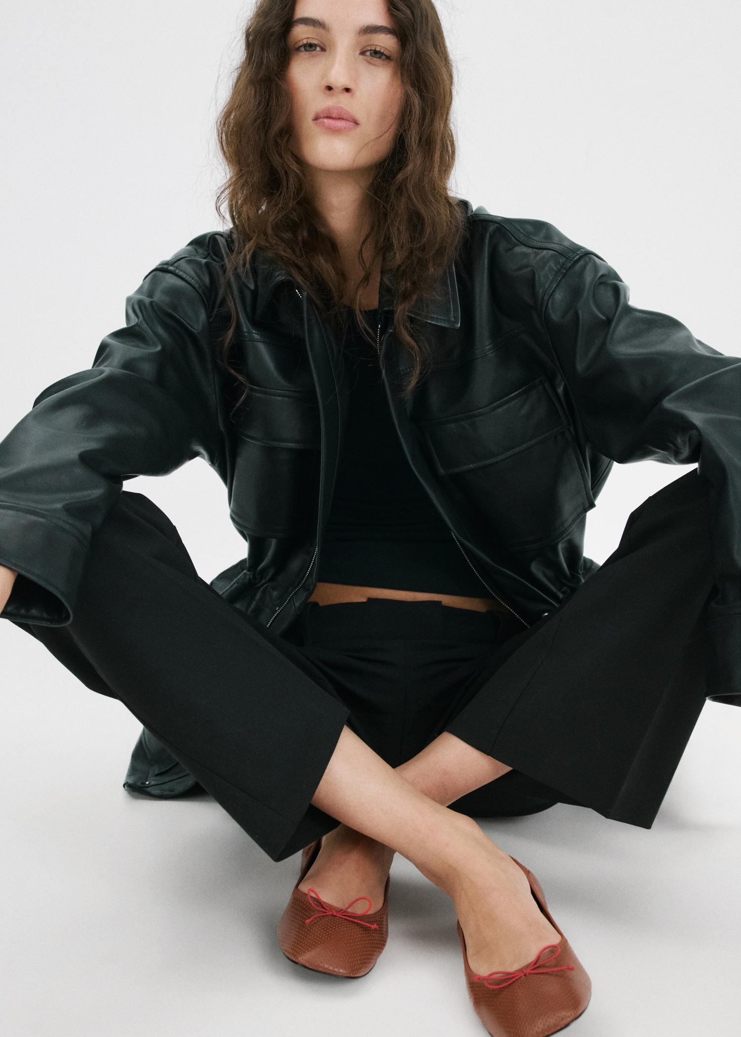 Cut-out bow ballerinas - General plane