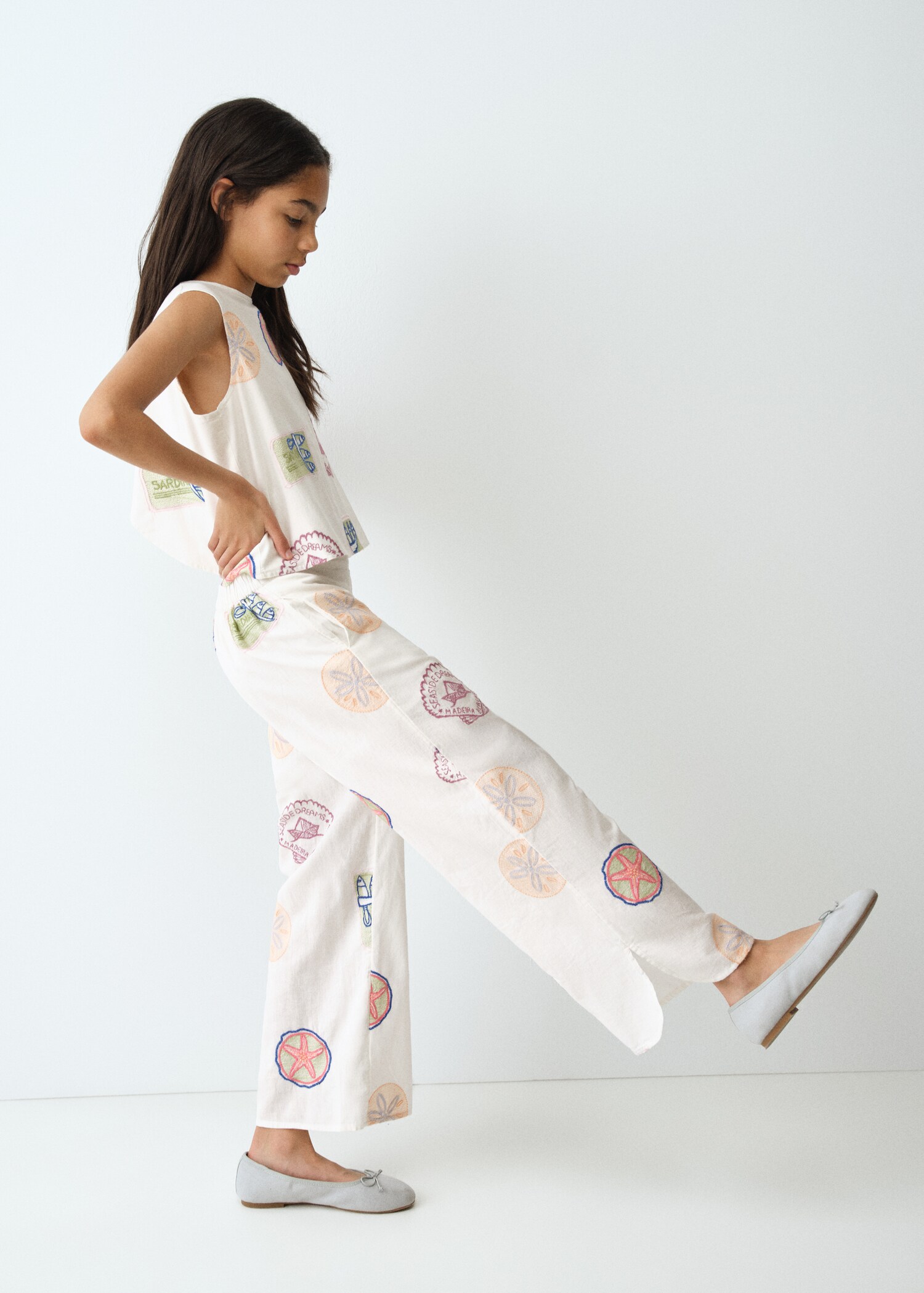 بلوزة زينة تطريز - رؤية عامة