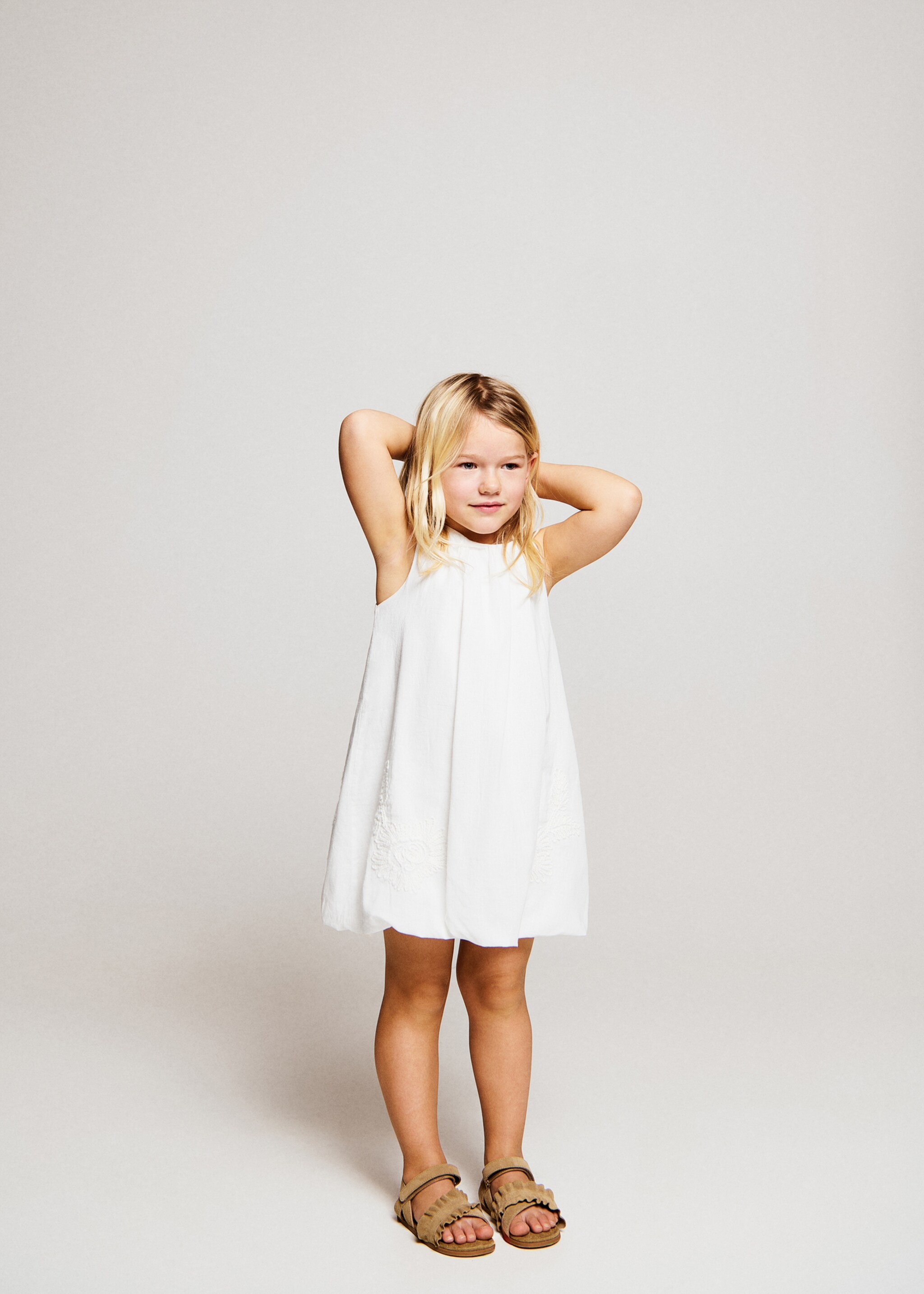 فستان بالون مطرز بزهور - رؤية عامة, أبيض. Ref: 27046743-00.