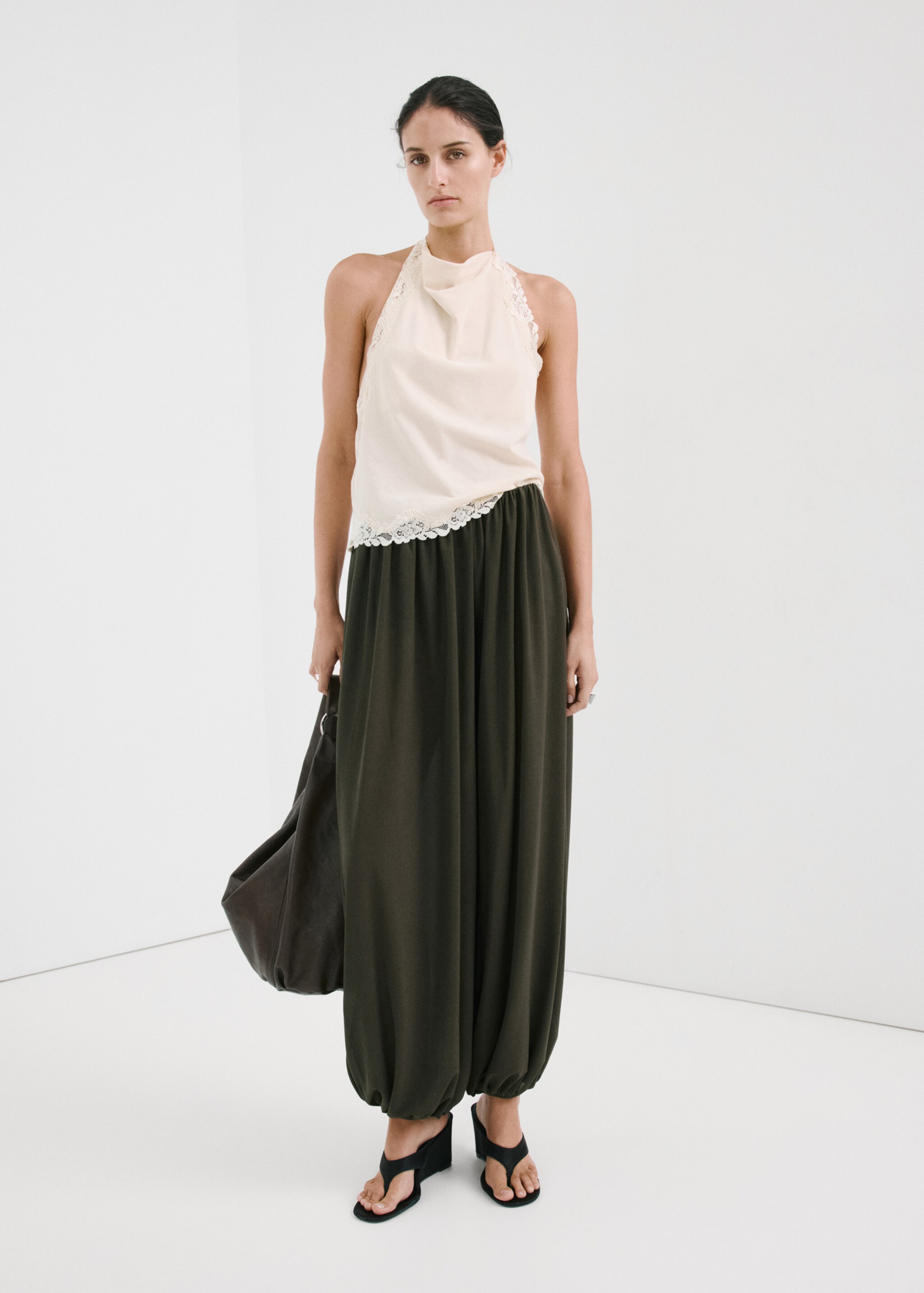 Top encaje cuello halter - Plano general, Crudo. Ref: 27047142-00.