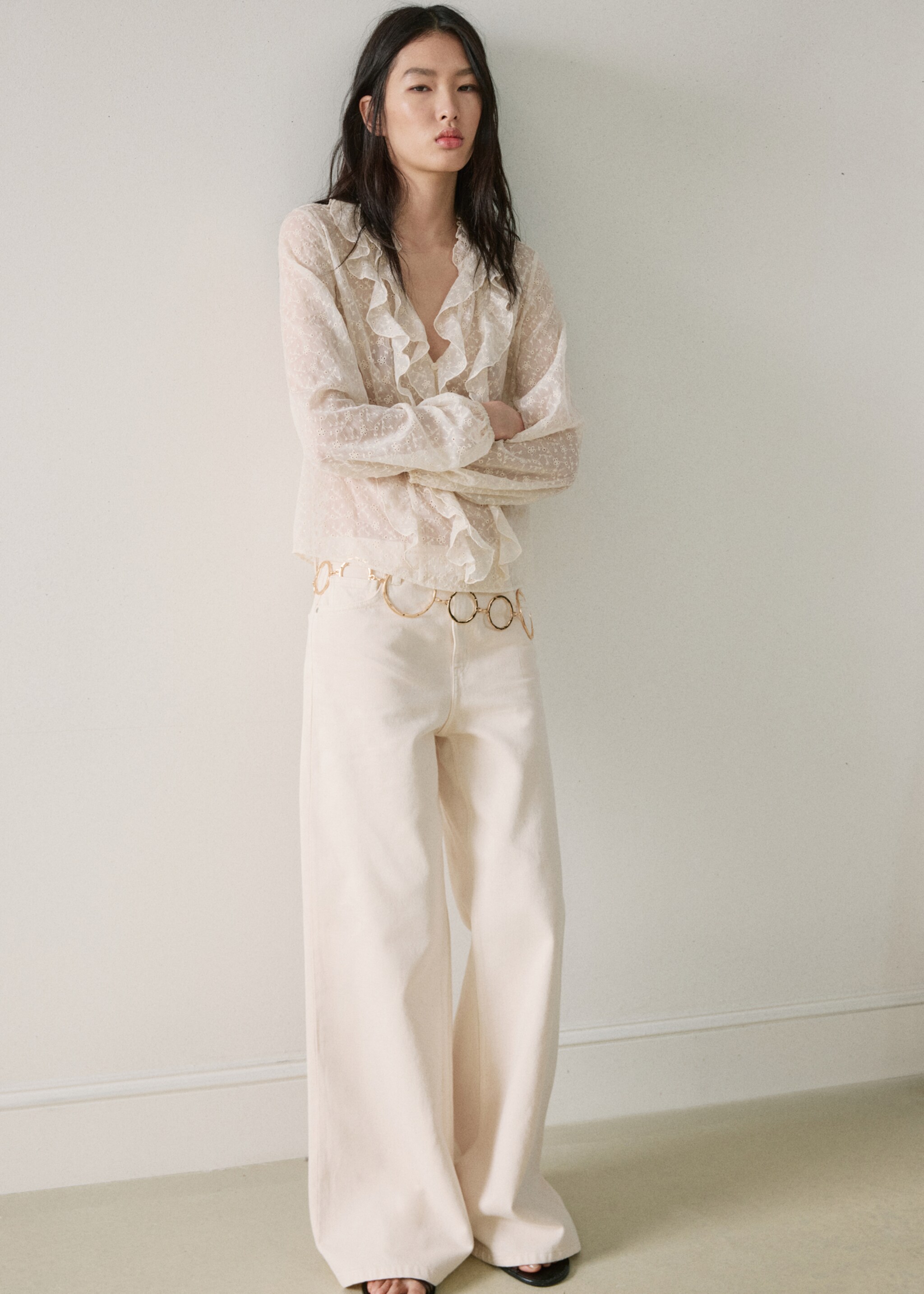 Ruffled embroidered blouse - General plane, Ecru. Ref: 27047158-00.